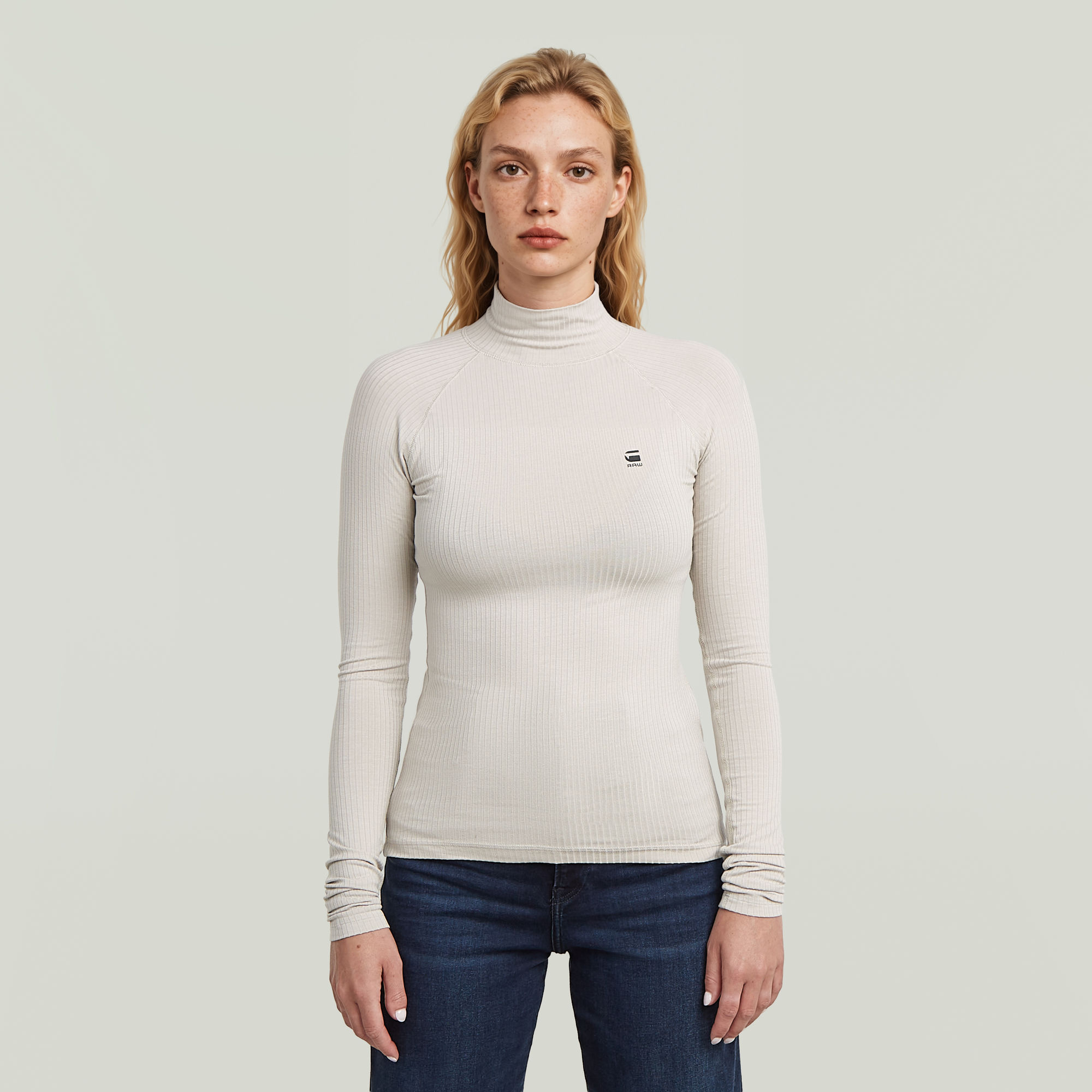 Logo Slim Rib Mock - Beige - Women
Logo Slim Rib Mock - Beige - Women