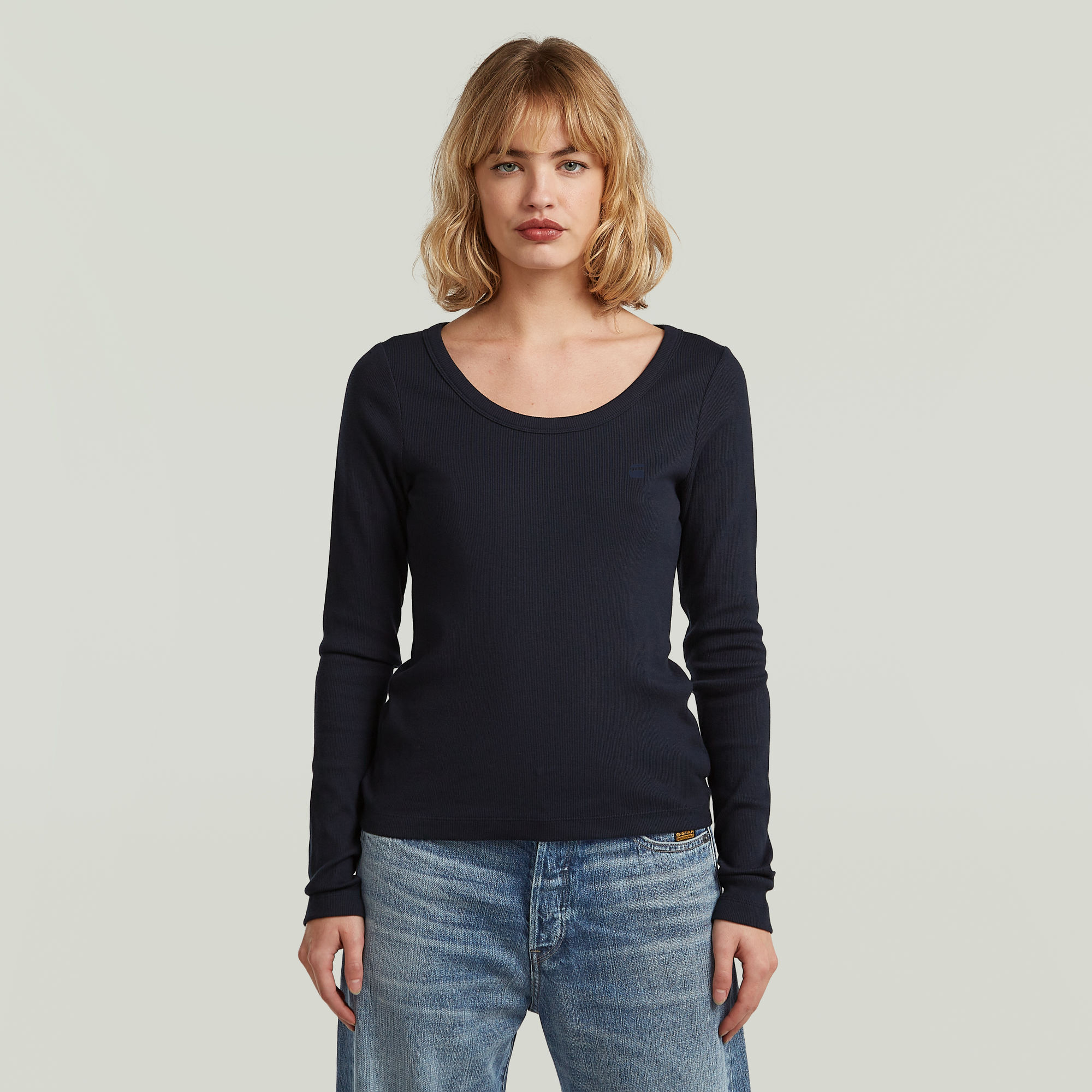 Slim Rib Open Neck T-Shirt - Dark blue - Women
Slim Rib Open Neck T-Shirt - Dark blue - Women