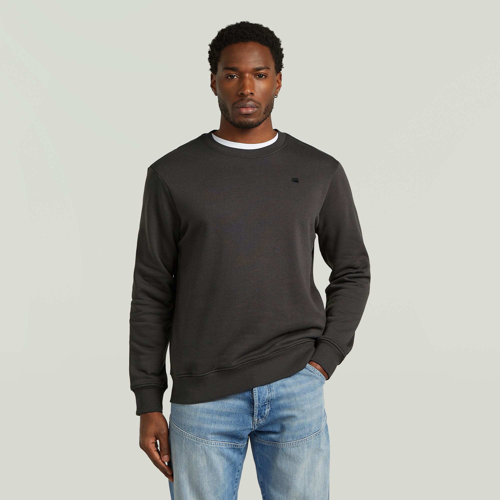 Logo Sweater - Grey - Men
Logo Sweater - Grey - Men