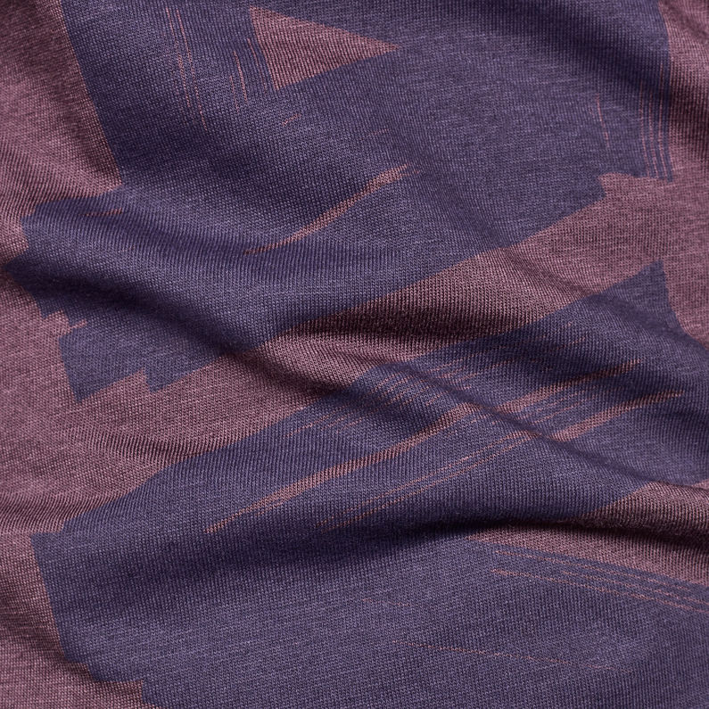 G-Star RAW® Thilea Slim V-Neck T-Shirt Purple fabric shot
