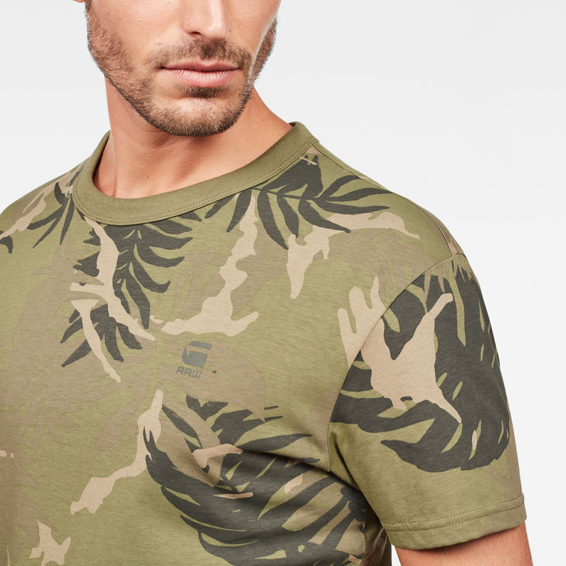 G-Star RAW® Graphic Hawaii Camo Relaxed T-Shirt Grün detail shot