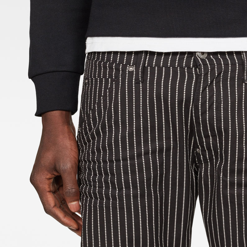 G-Star RAW® 5621 Tapered Men's Shorts Black detail shot buckle