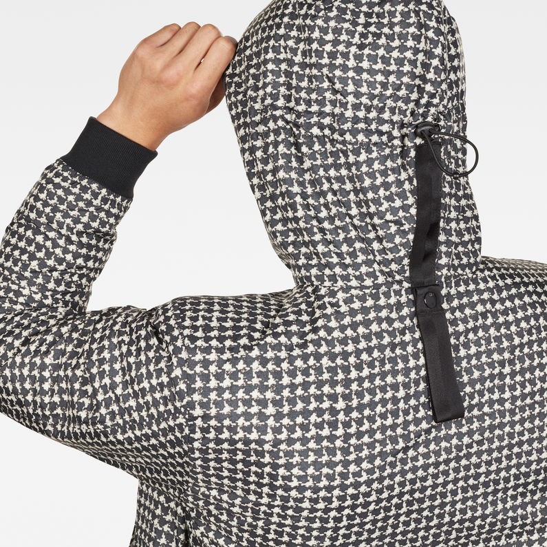 G-Star RAW® Whistler Meefic Padded Hooded Jacket Black detail shot