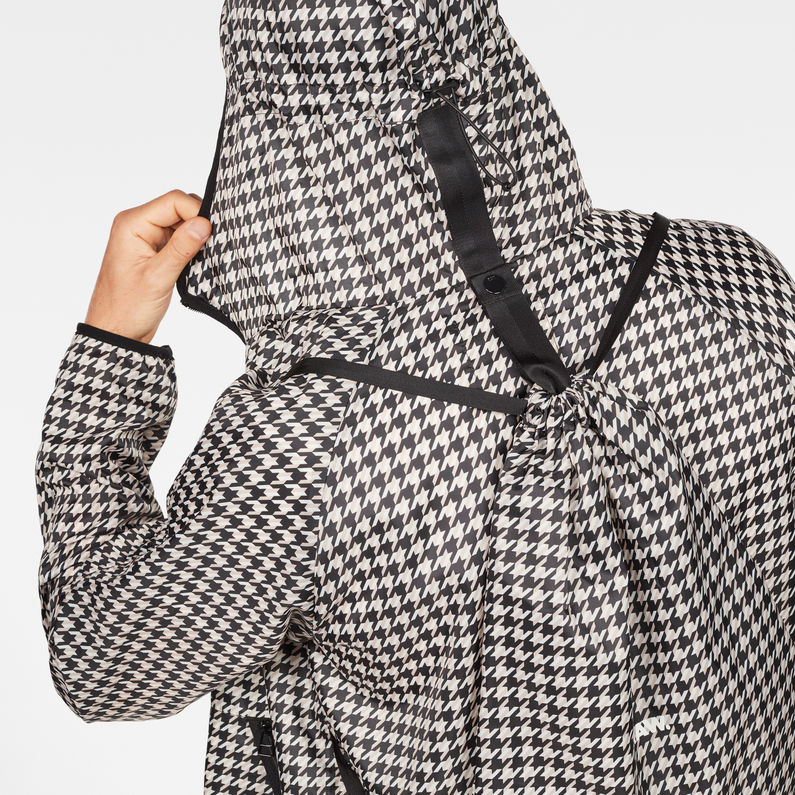 G-Star RAW® Strett Hooded Jacket + Gymbag Black detail shot