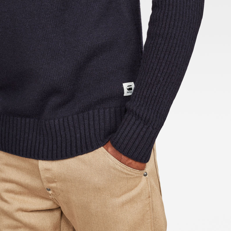 G-Star RAW® Core Turtle Knit Dark blue detail shot