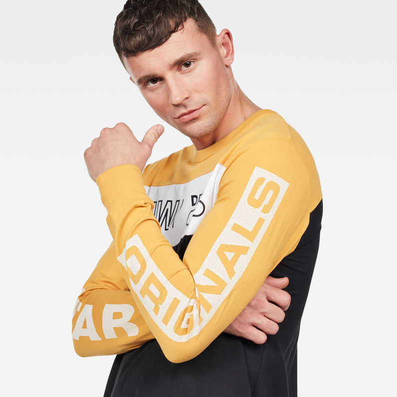 G-Star RAW® Swando Block Graphic Regular T-Shirt Black detail shot