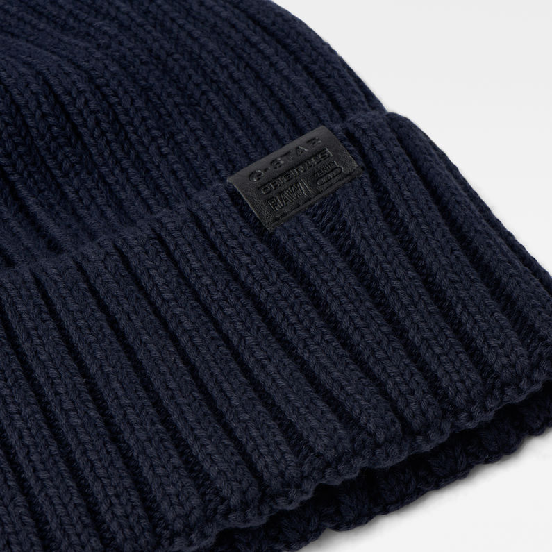 G-Star RAW® Vaan Beanie Dark blue detail shot buckle