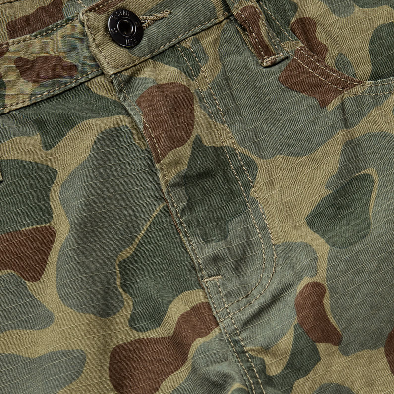 G-Star RAW® Arc Boyfriend Shorts Green detail shot buckle