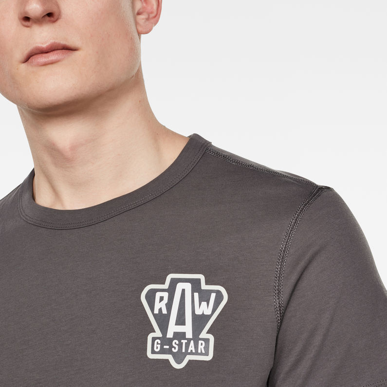 G-Star RAW® Chest Logo GR T-Shirt Grey detail shot