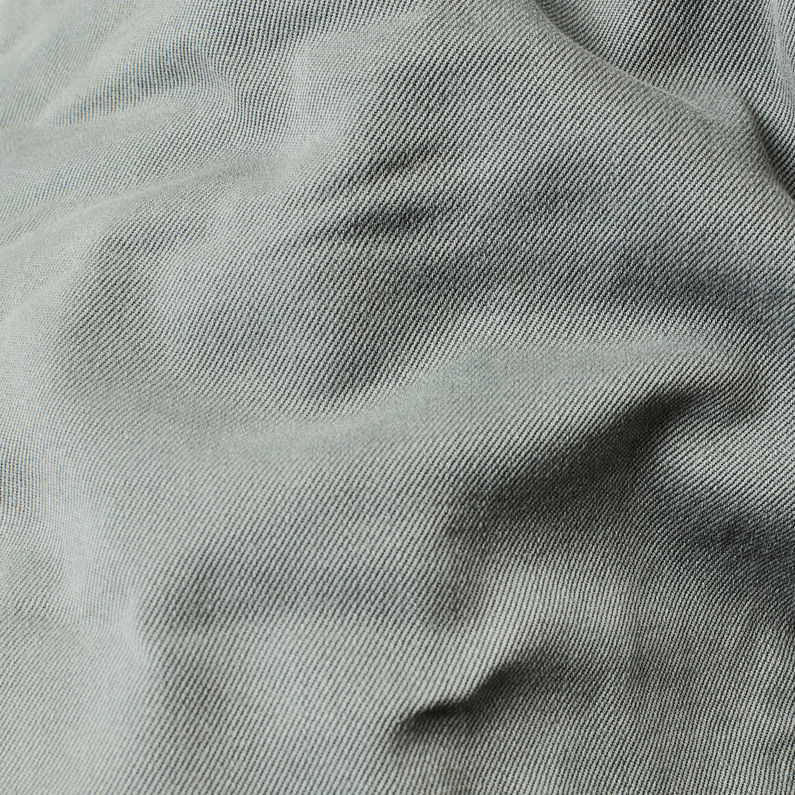 G-STAR Outlet D-Staq 3D Slim Jeans Grey fabric shot