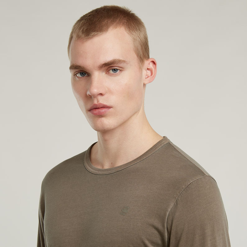 G-STAR Outlet Garment Dyed Chest Logo T-Shirt Brown
