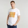 Gradient Graphic T-Shirt - White - Men