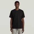 Essential T-Shirt - Black - Men