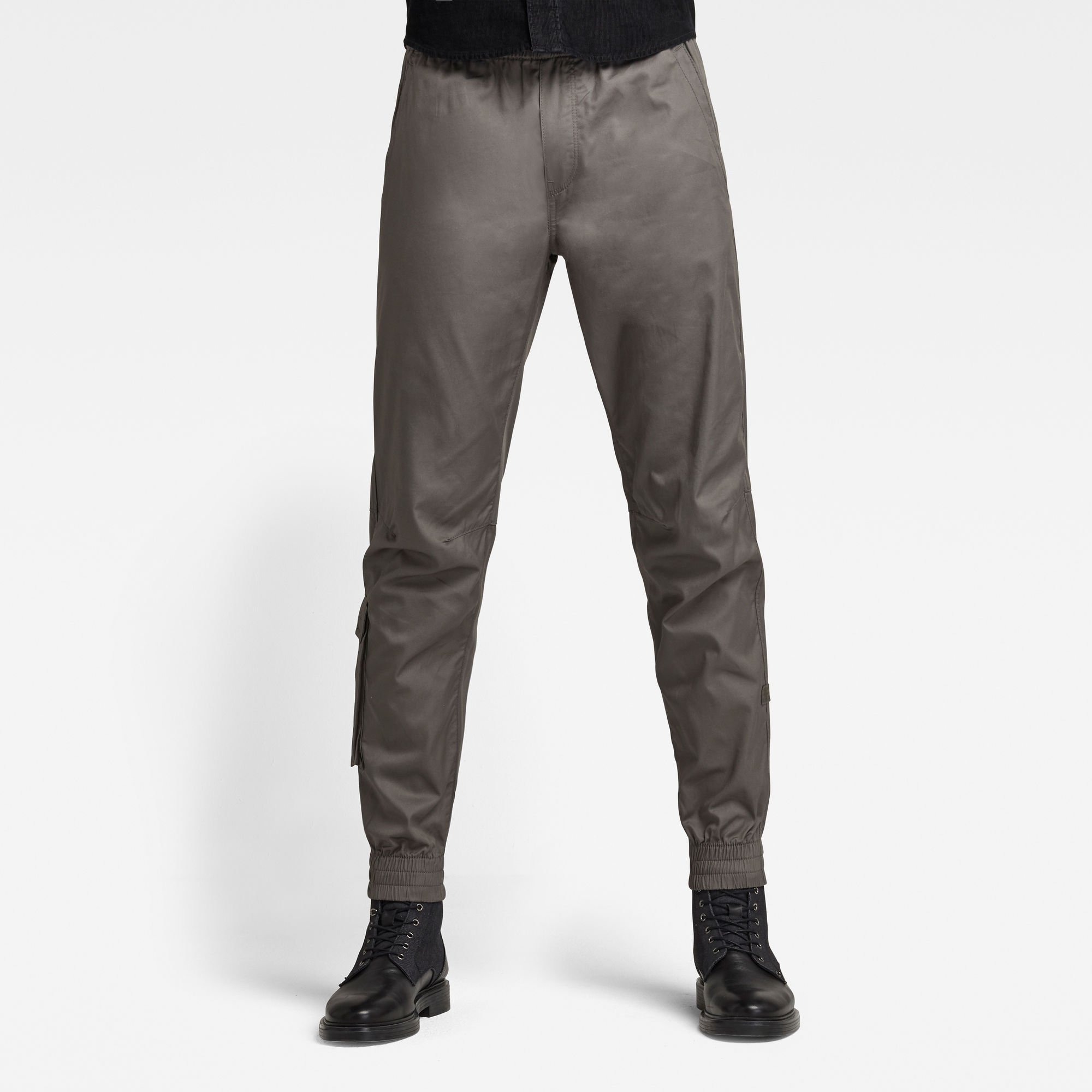 G-Star RAW Heren Chino Relaxed Cuffed Trainer Grijs G-Star RAW Heren Chino Relaxed Cuffed Trainer Grijs