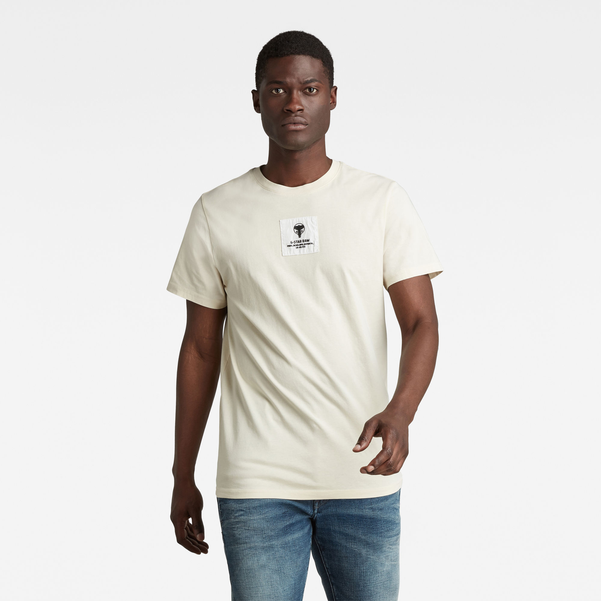 G-Star RAW Heren Center Logo Badge T-Shirt Beige G-Star RAW Heren Center Logo Badge T-Shirt Beige