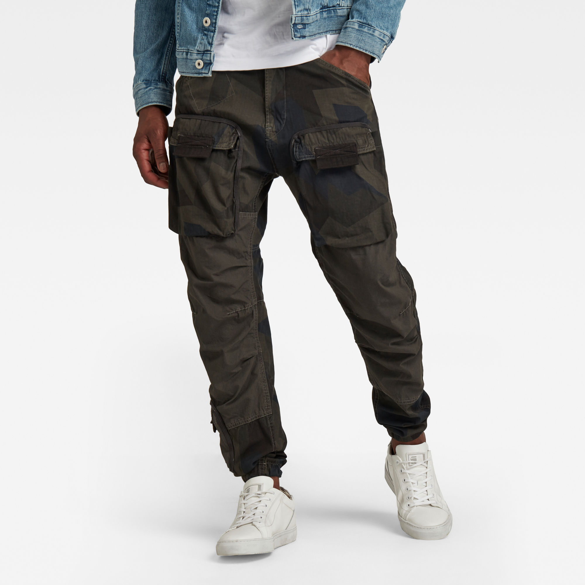 G-Star RAW Heren 3D Straight Tapered Cargo Broek Meerkleurig G-Star RAW Heren 3D Straight Tapered Cargo Broek Meerkleurig