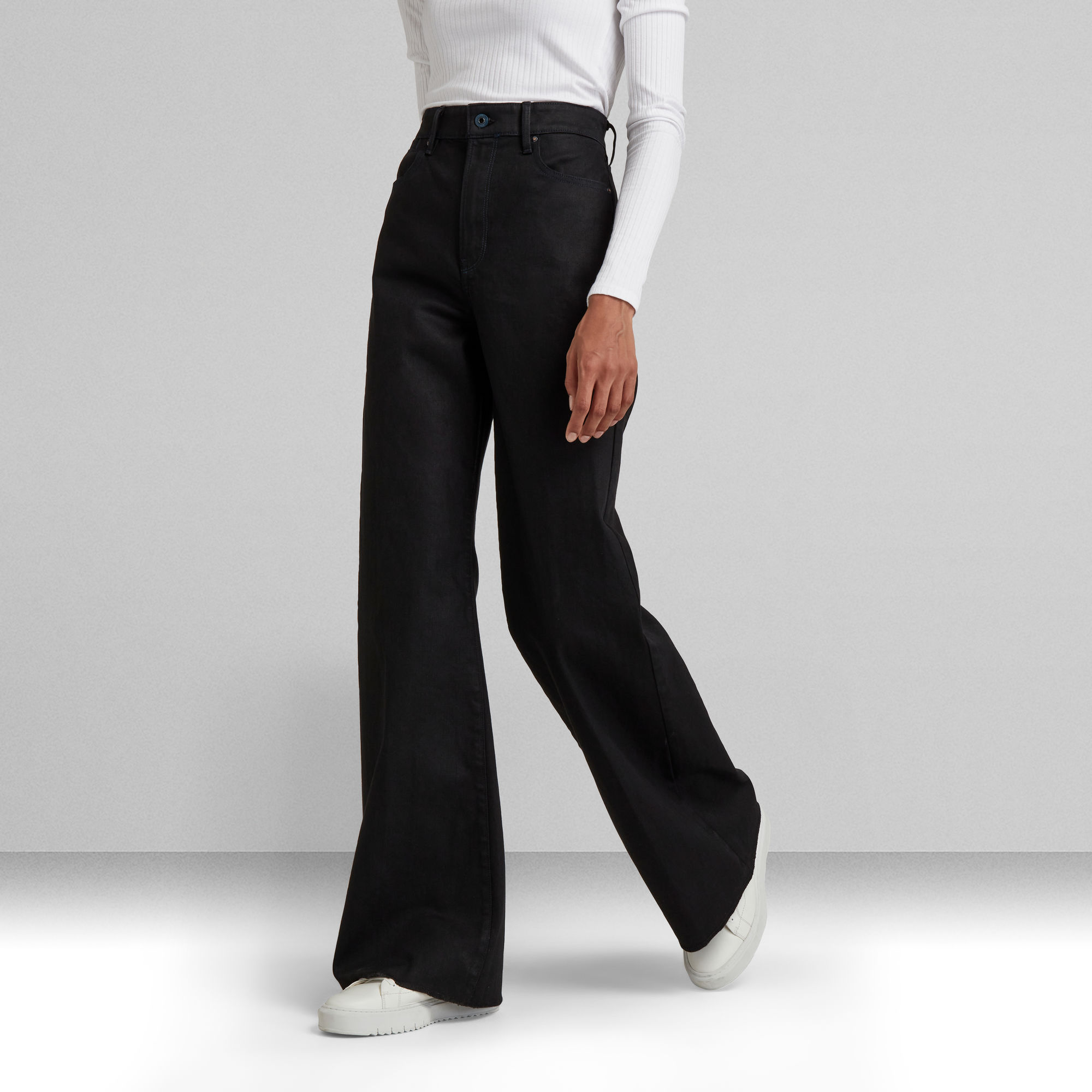 

Deck Ultra High Wide Leg Jeans - Black - Women