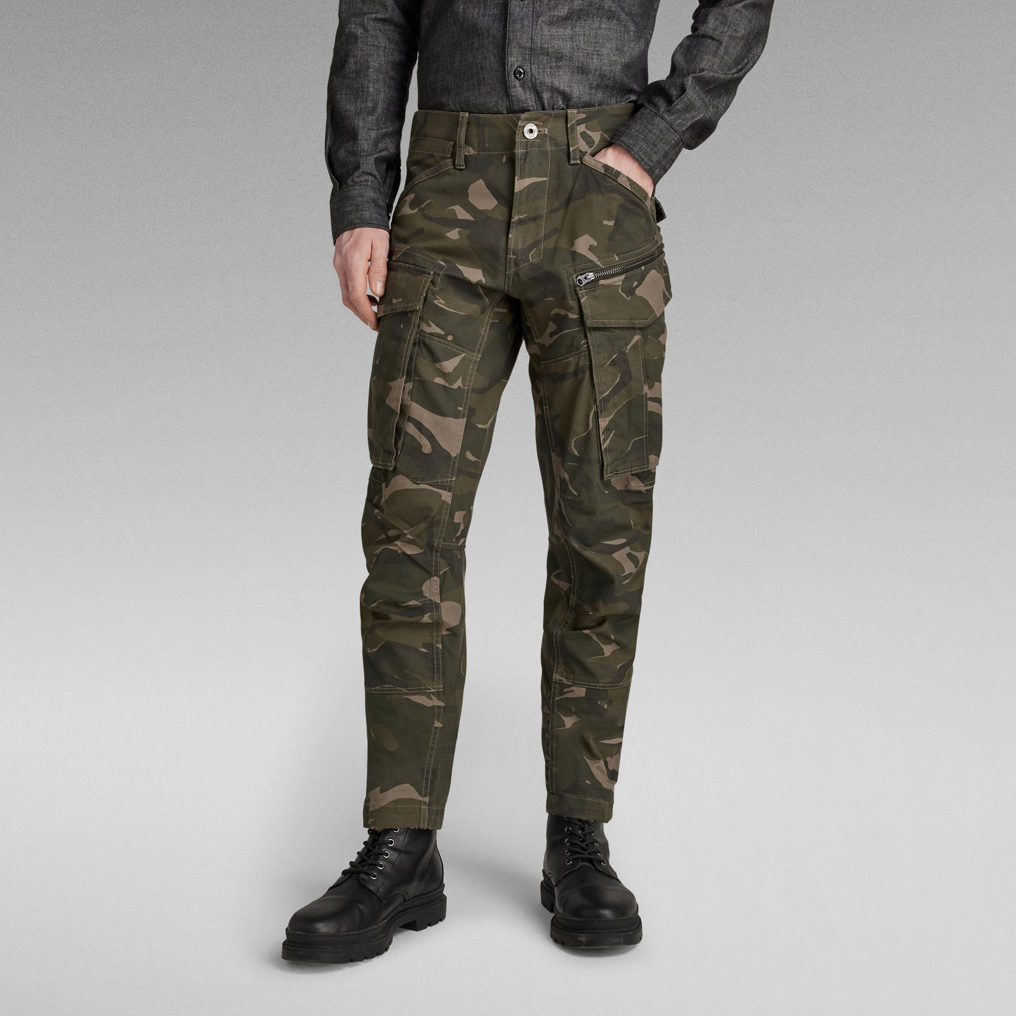 

Rovic Zip 3D Regular Tapered Pants - Multi color - Men