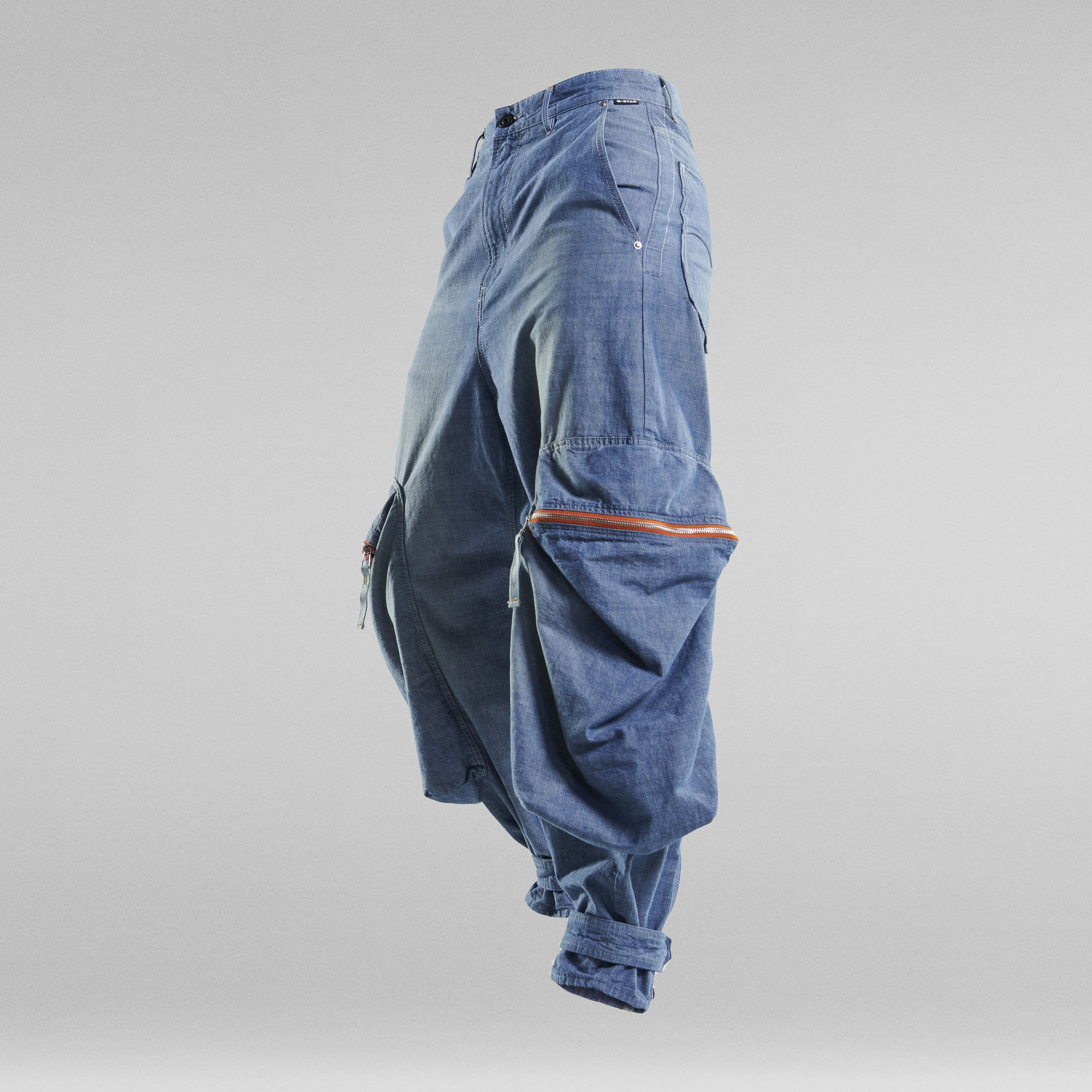 

E Maxi Pocket Cargo Pants - Light blue - Women