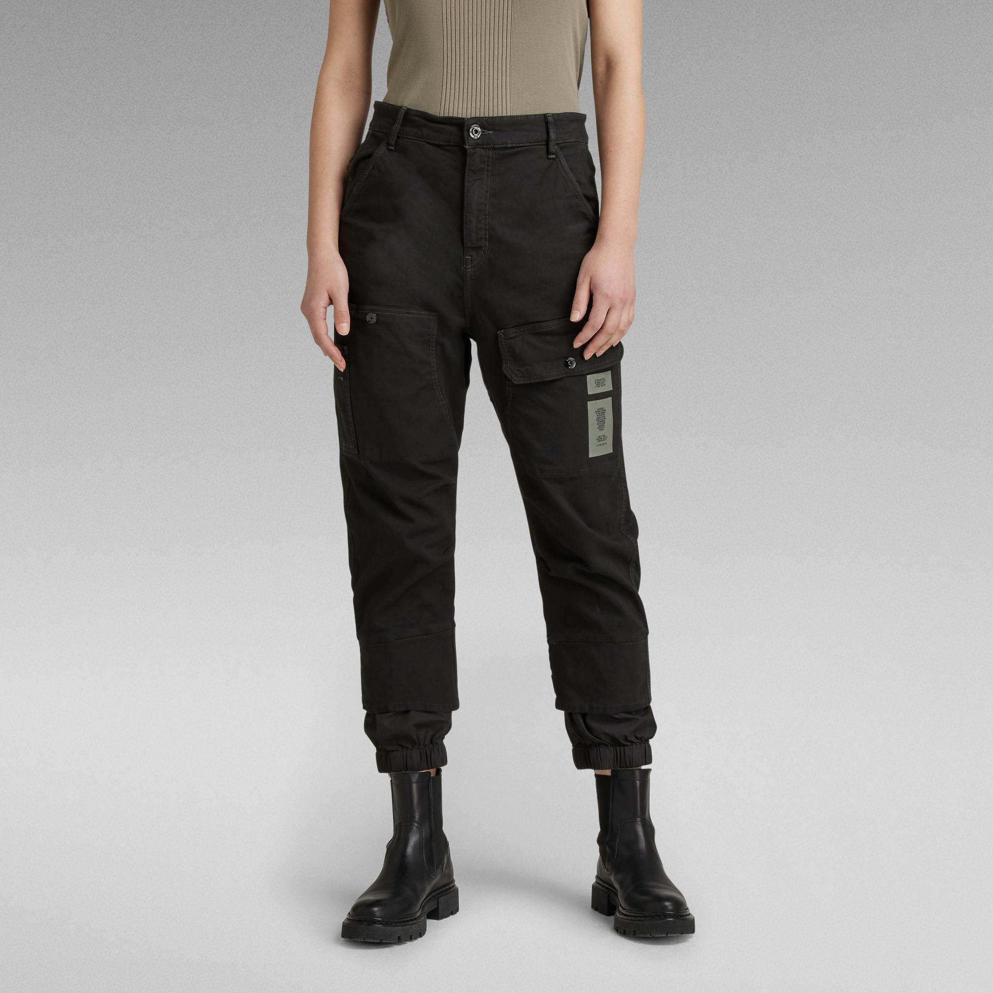 

Boyfriend Tapered Cargo Pants - Black - Women