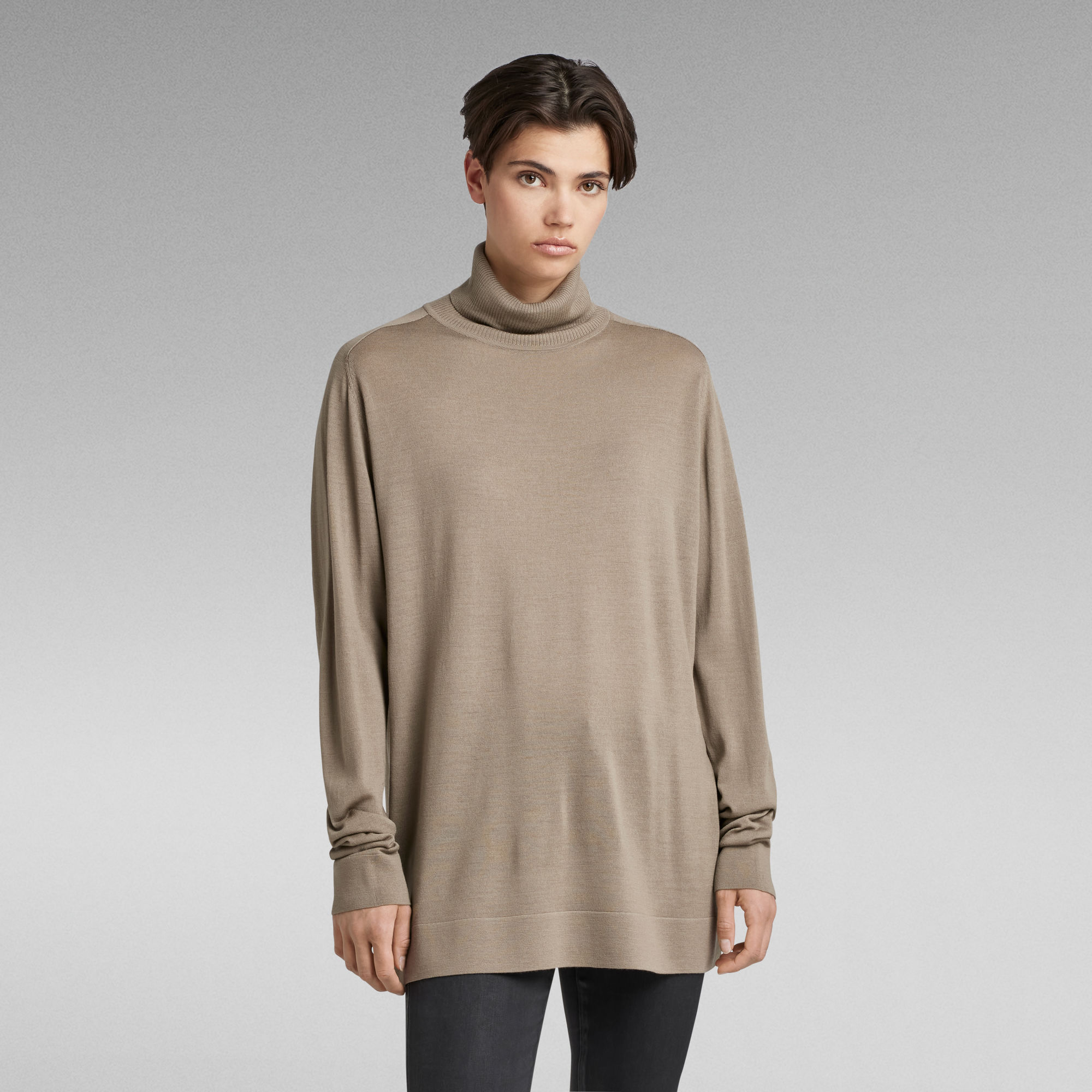 

Loose Knitted Turtleneck Pullover - Beige - Damen