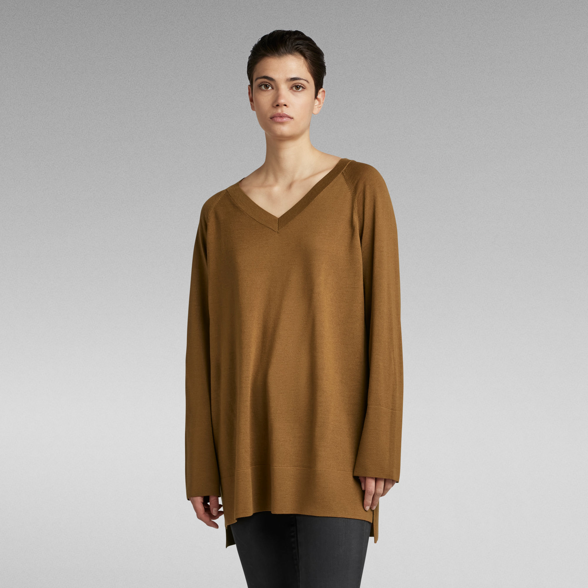 Oversized V-Neck Knitted Pullover - Braun - Damen