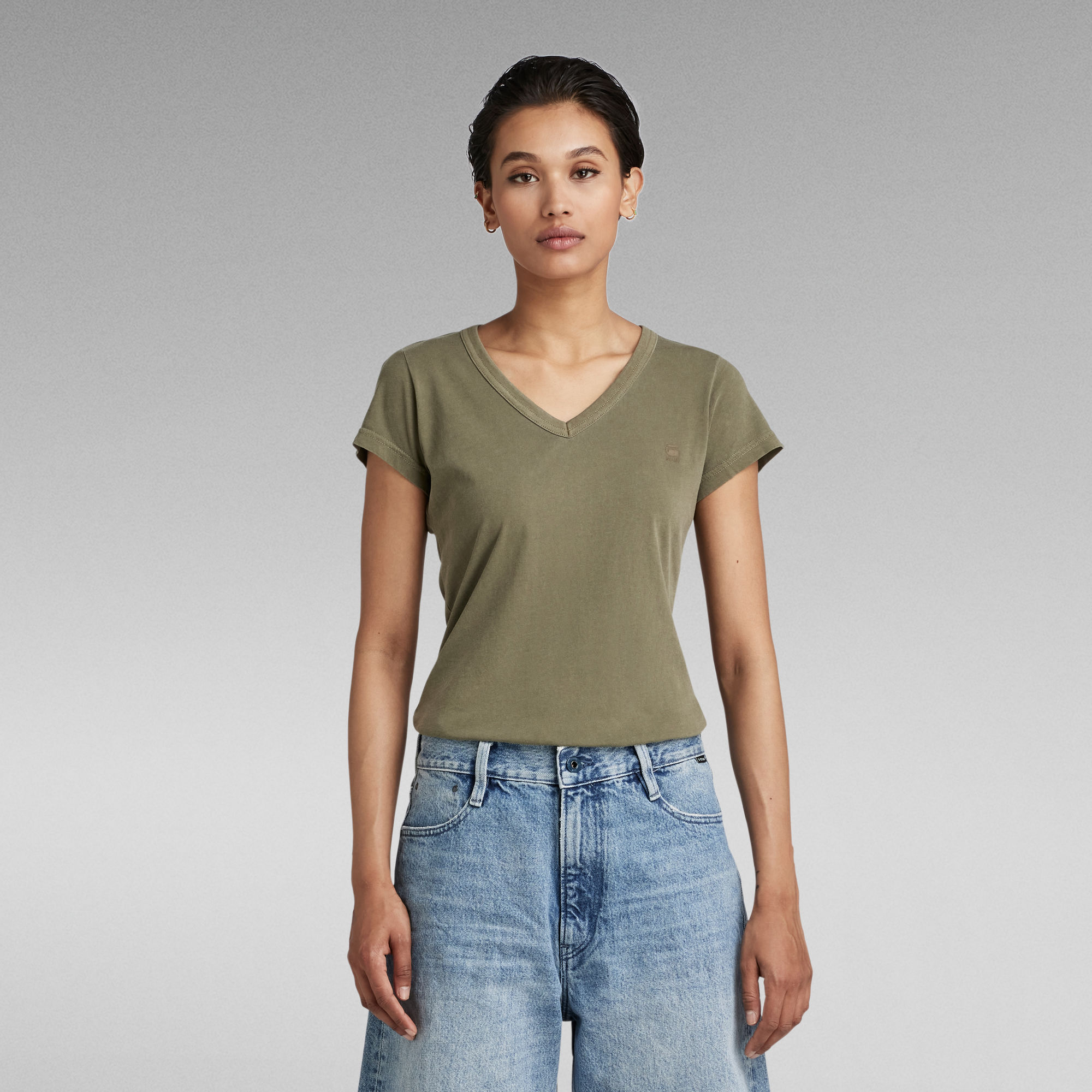 

Eyben Slim V-Neck Top - Green - Women