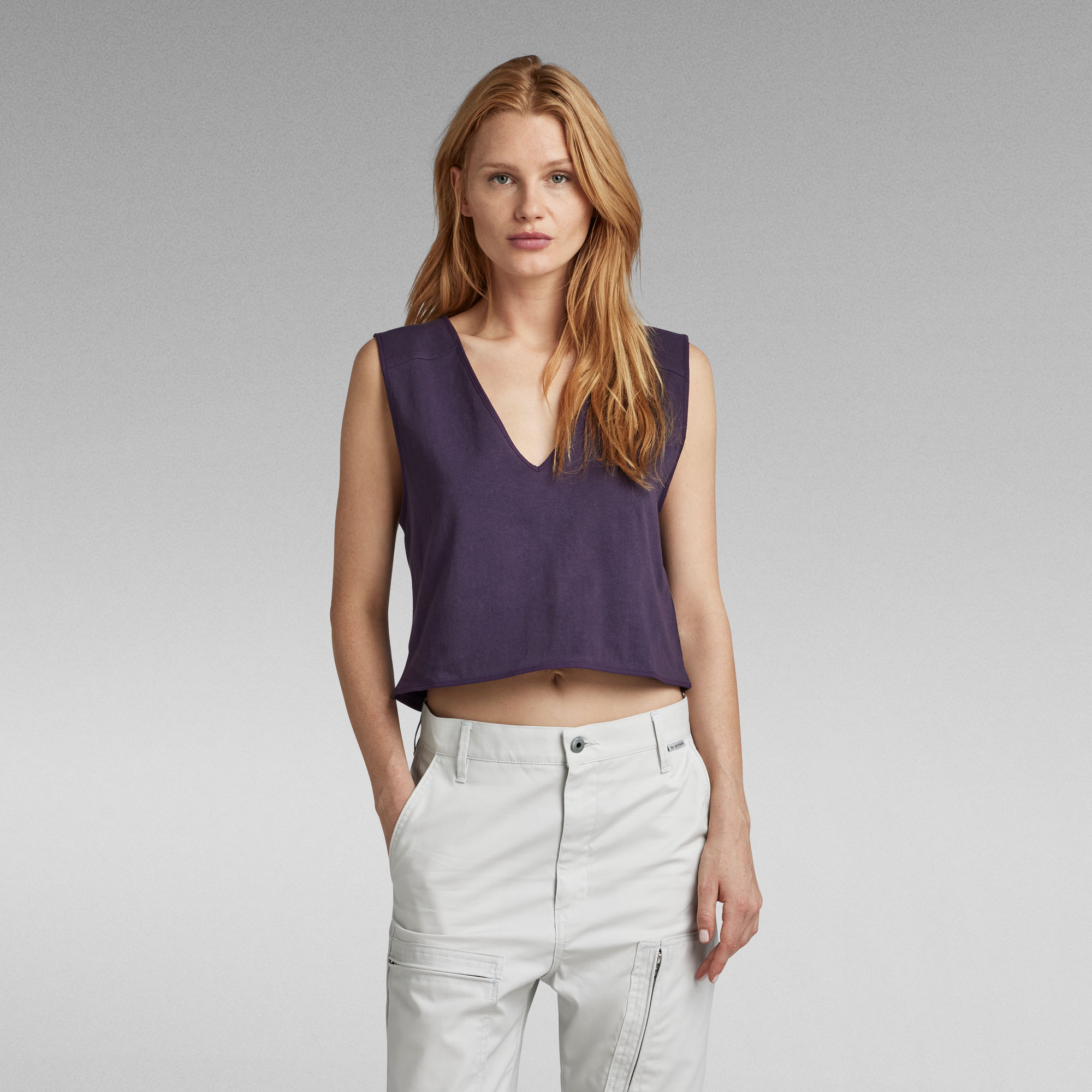 

Boxy Cropped Graphic Vest - Purple - Women