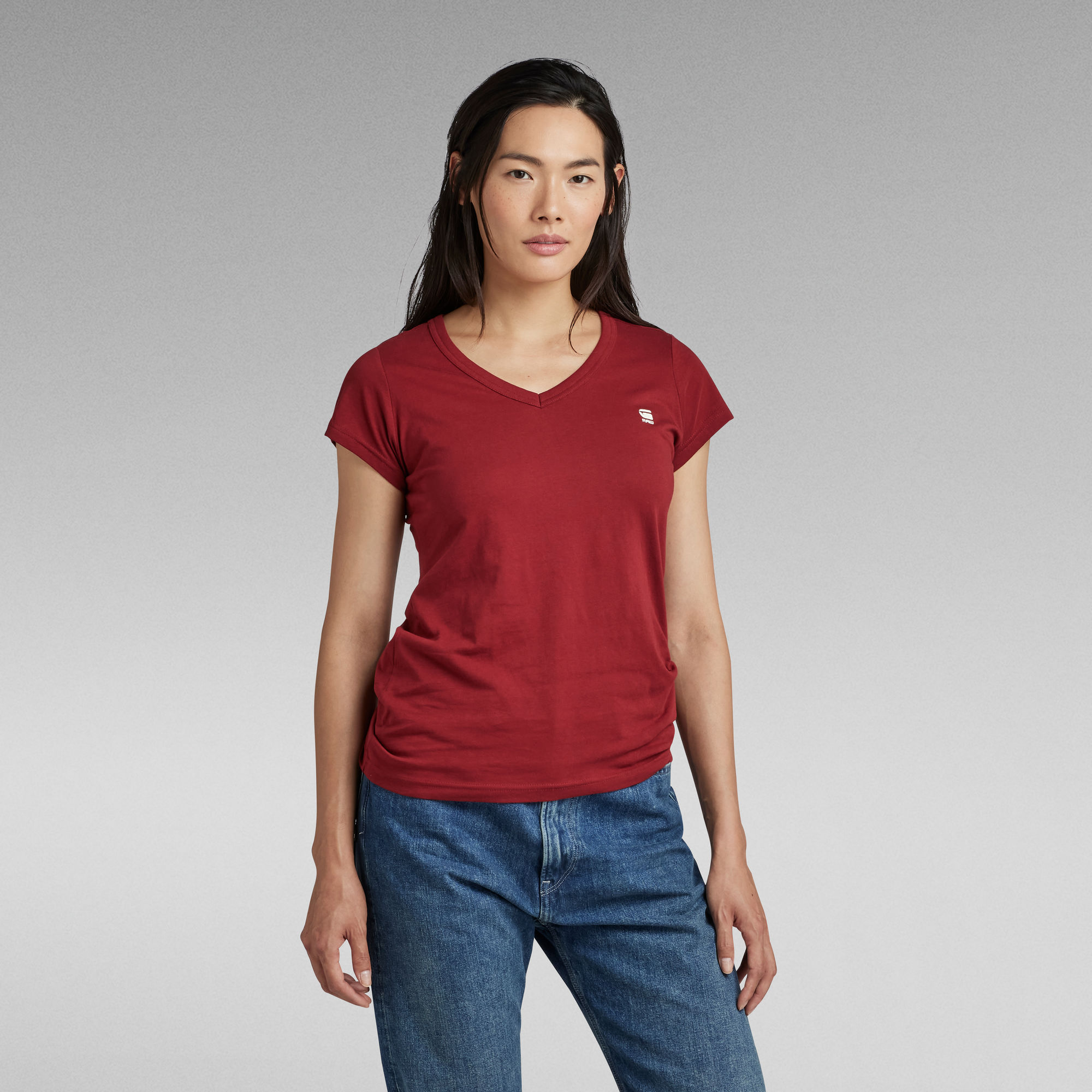 

Eyben Slim V-Neck Top - Red - Women