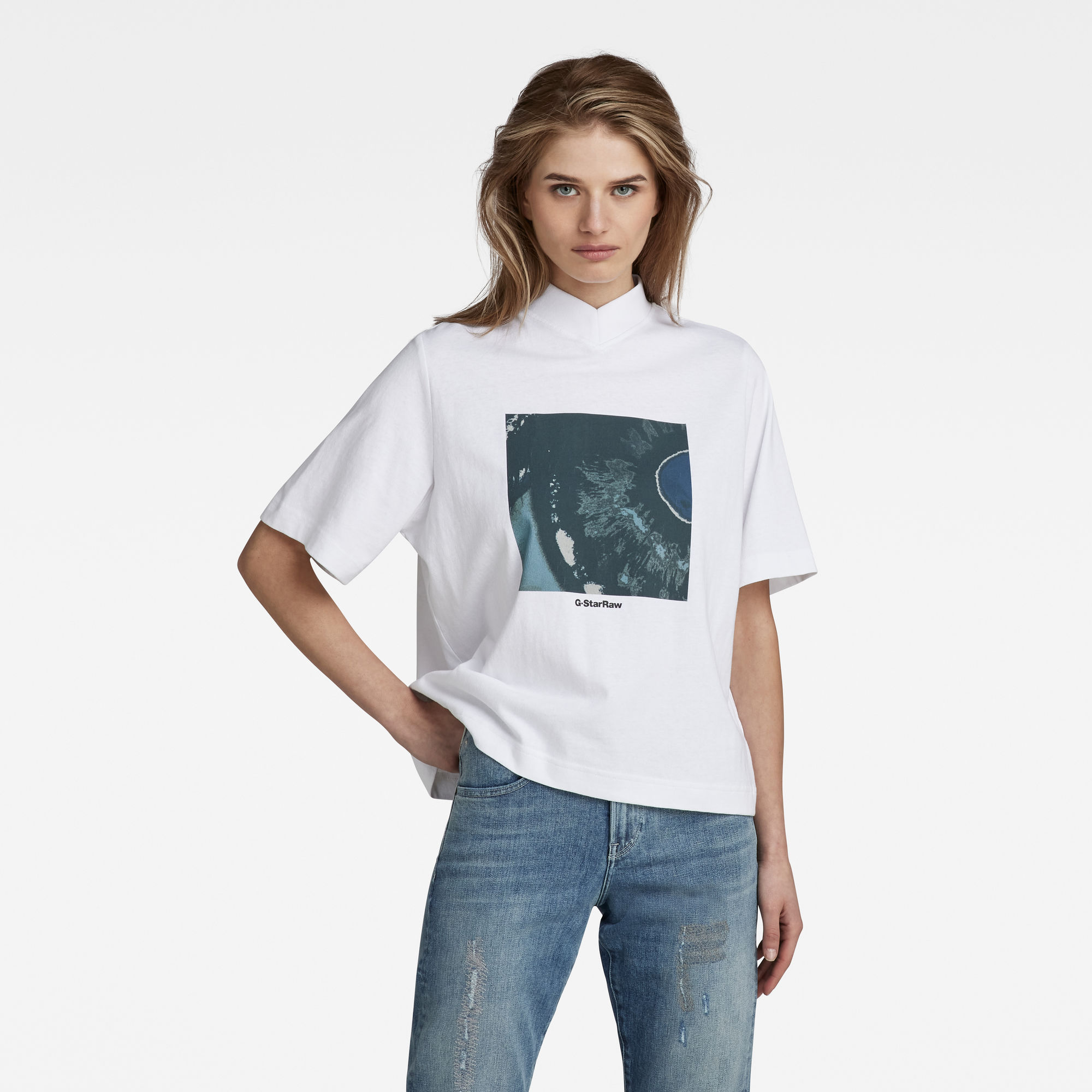 

Eye Dye Boxy Mock V-Neck T-Shirt - Wit - Dames