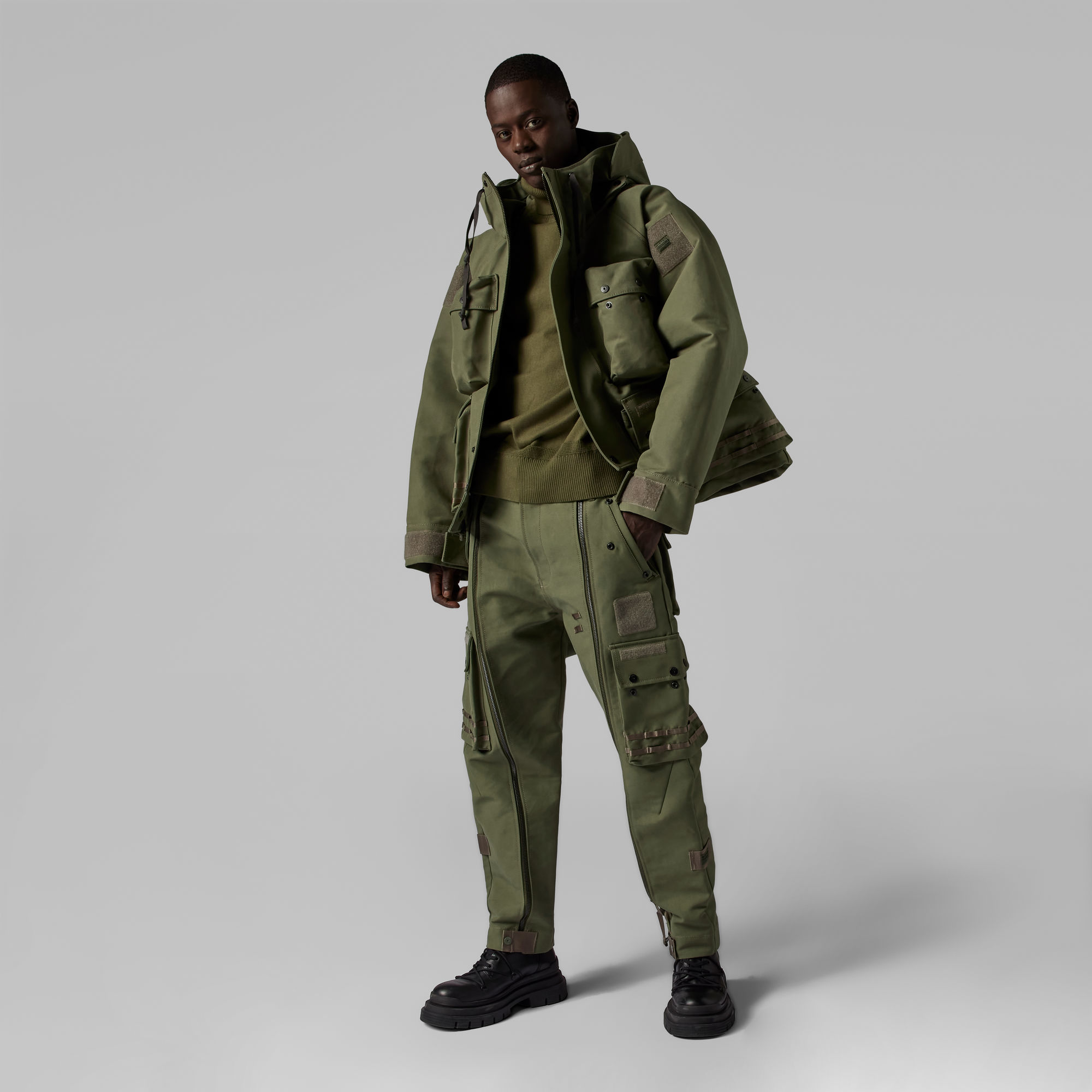 

Unisex Premium E Photographer Cargo Pants - Green - Men