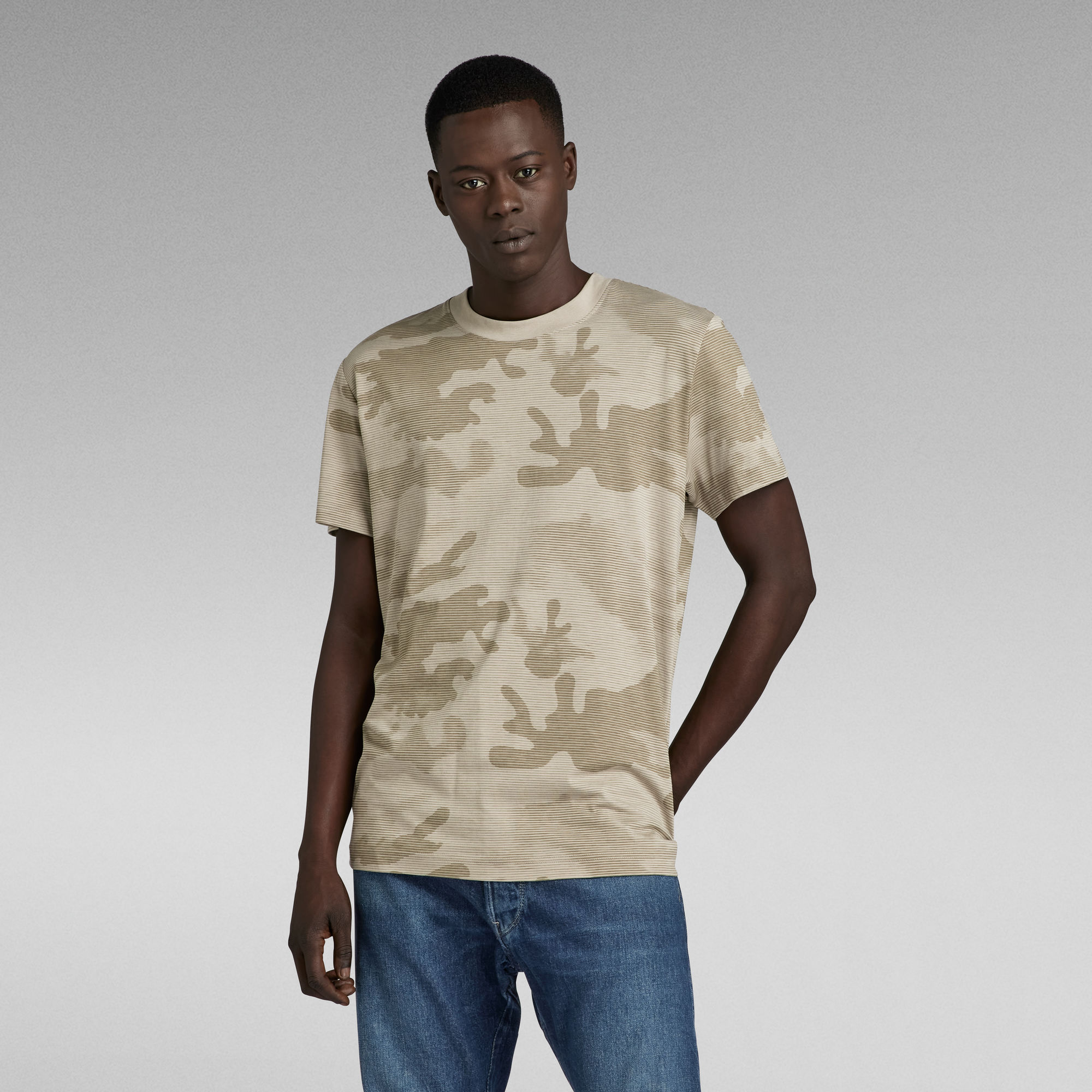 

Line Camo Allover T-Shirt - Meerkleurig - Heren