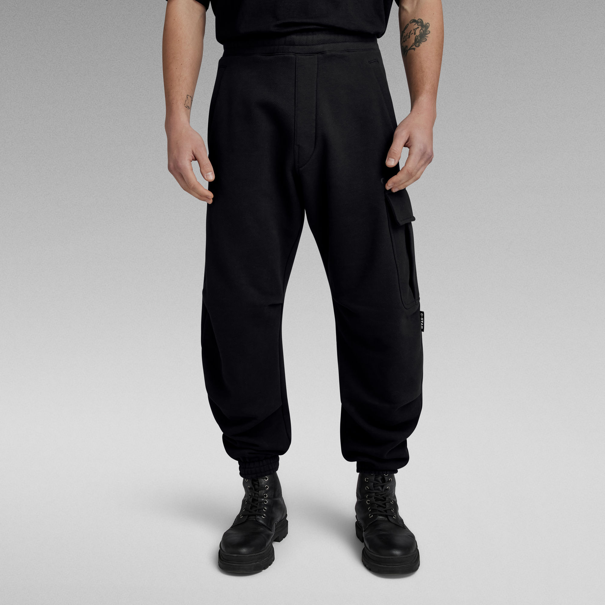 

3D Utility Sweat Pants - Black - Men