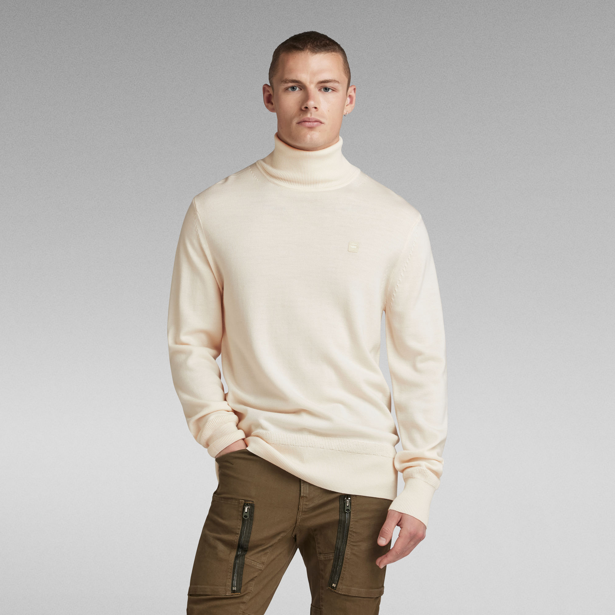 

Premium Core Turtle Knit - Beige - Men