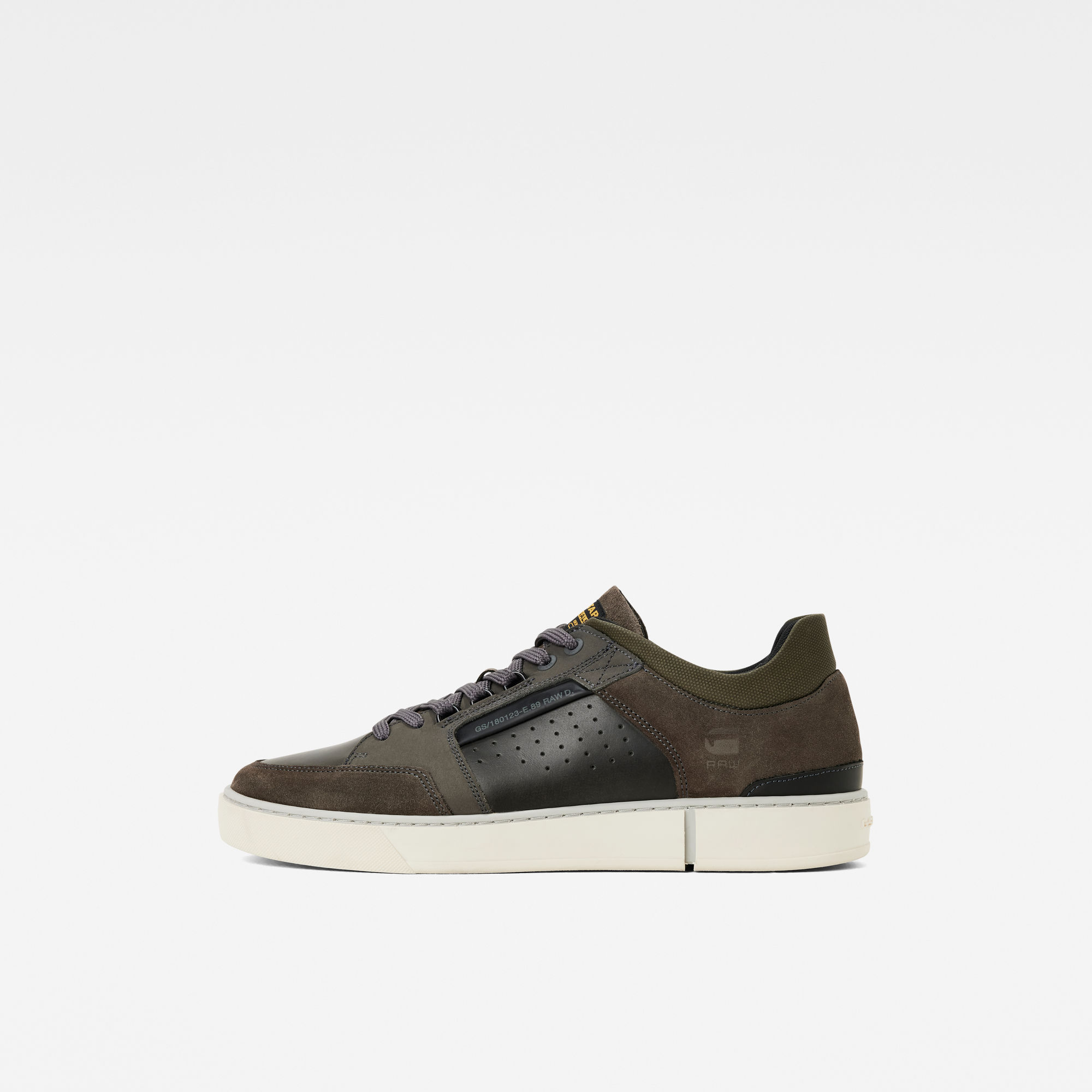 

Ravond II Basic Sneakers - Grey - Men