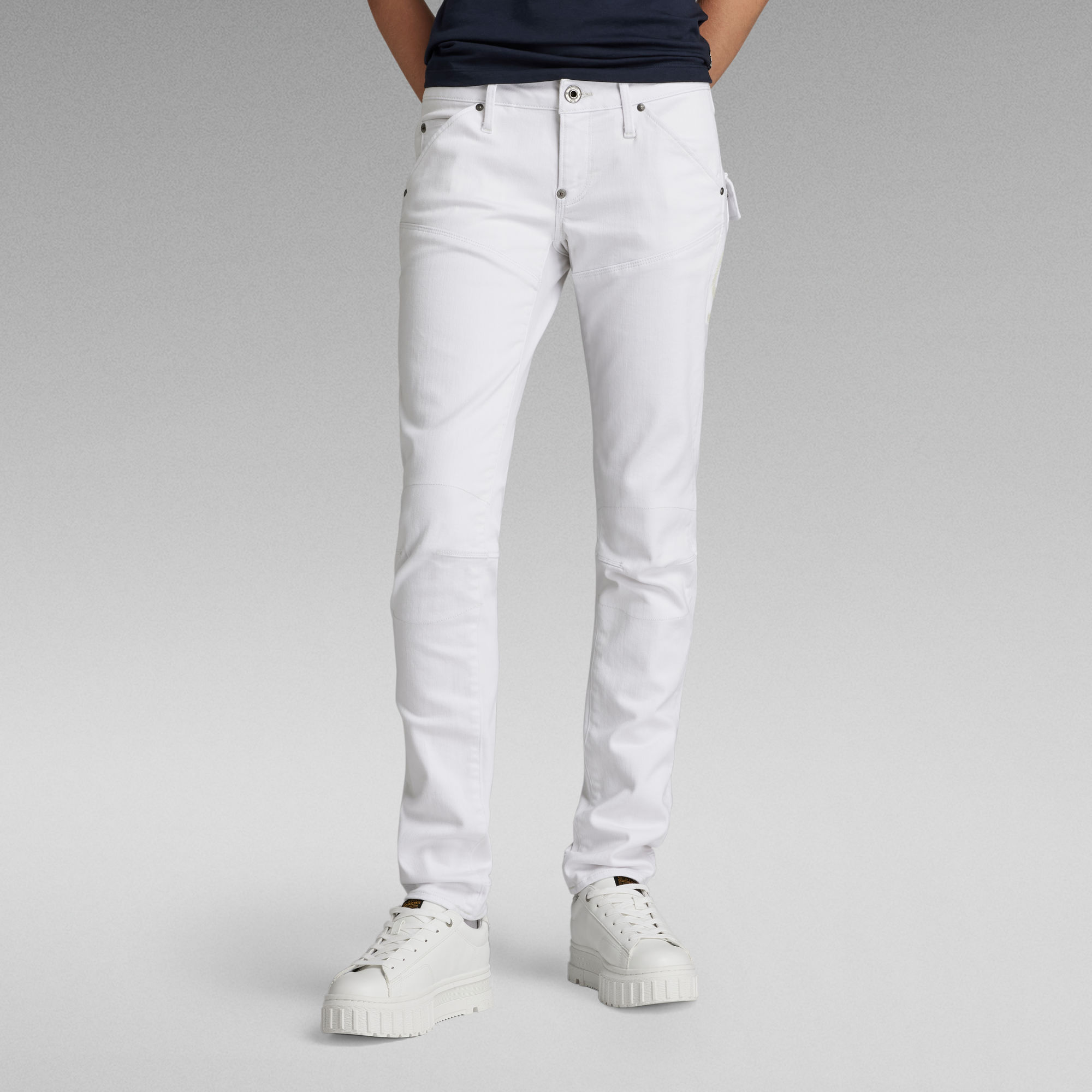 

5620 Heritage Embro Tapered Jeans - White - Women