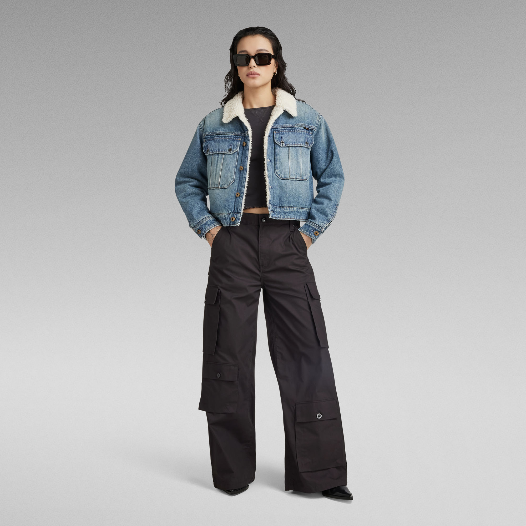 

Mega Cargo Pants - Black - Women