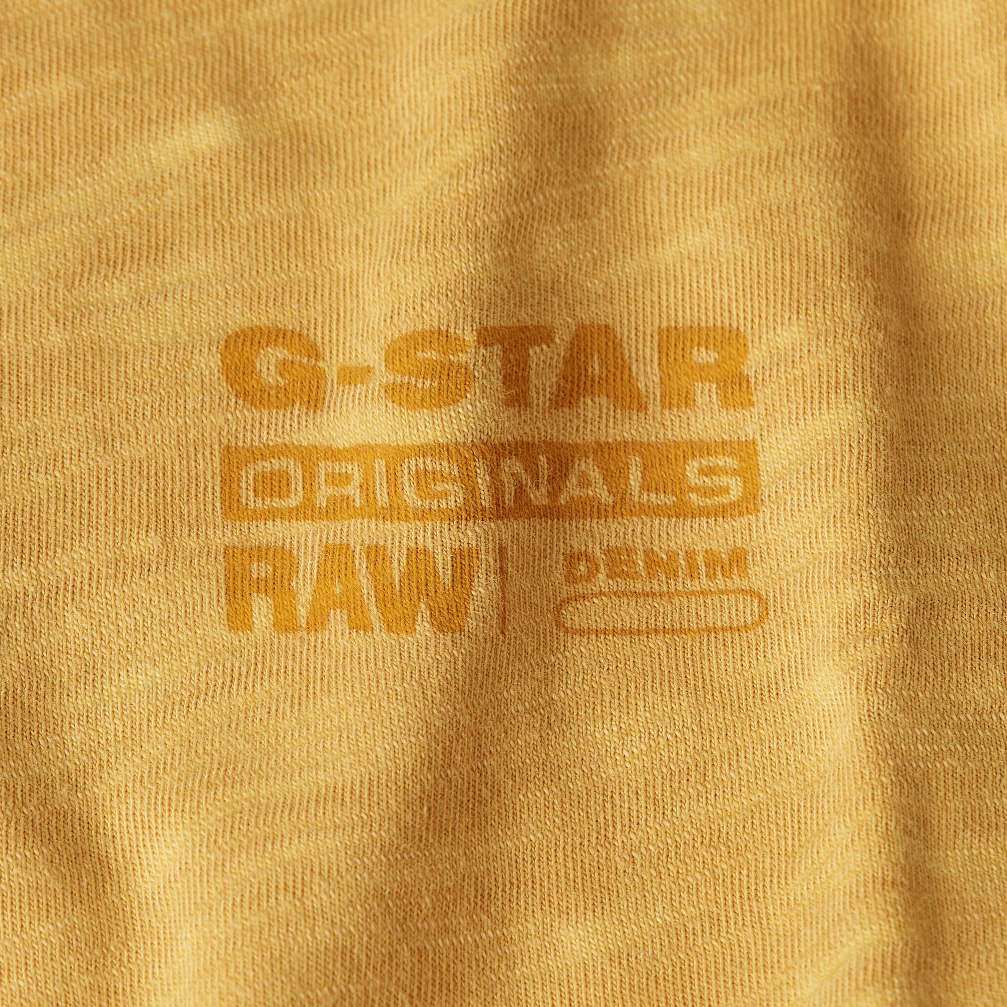 G-Star RAW Musa Stencil Pigment Dye T-Shirt Geel Heren