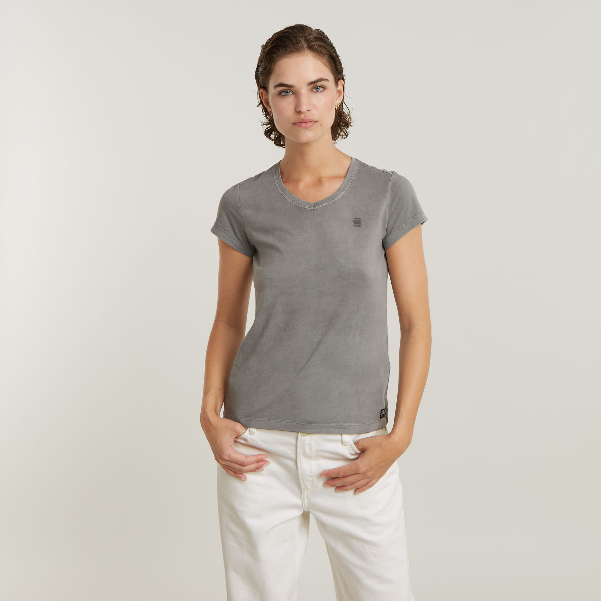 

Overdyed Eyben Slim V-Neck Top 2.0 - Grey - Women