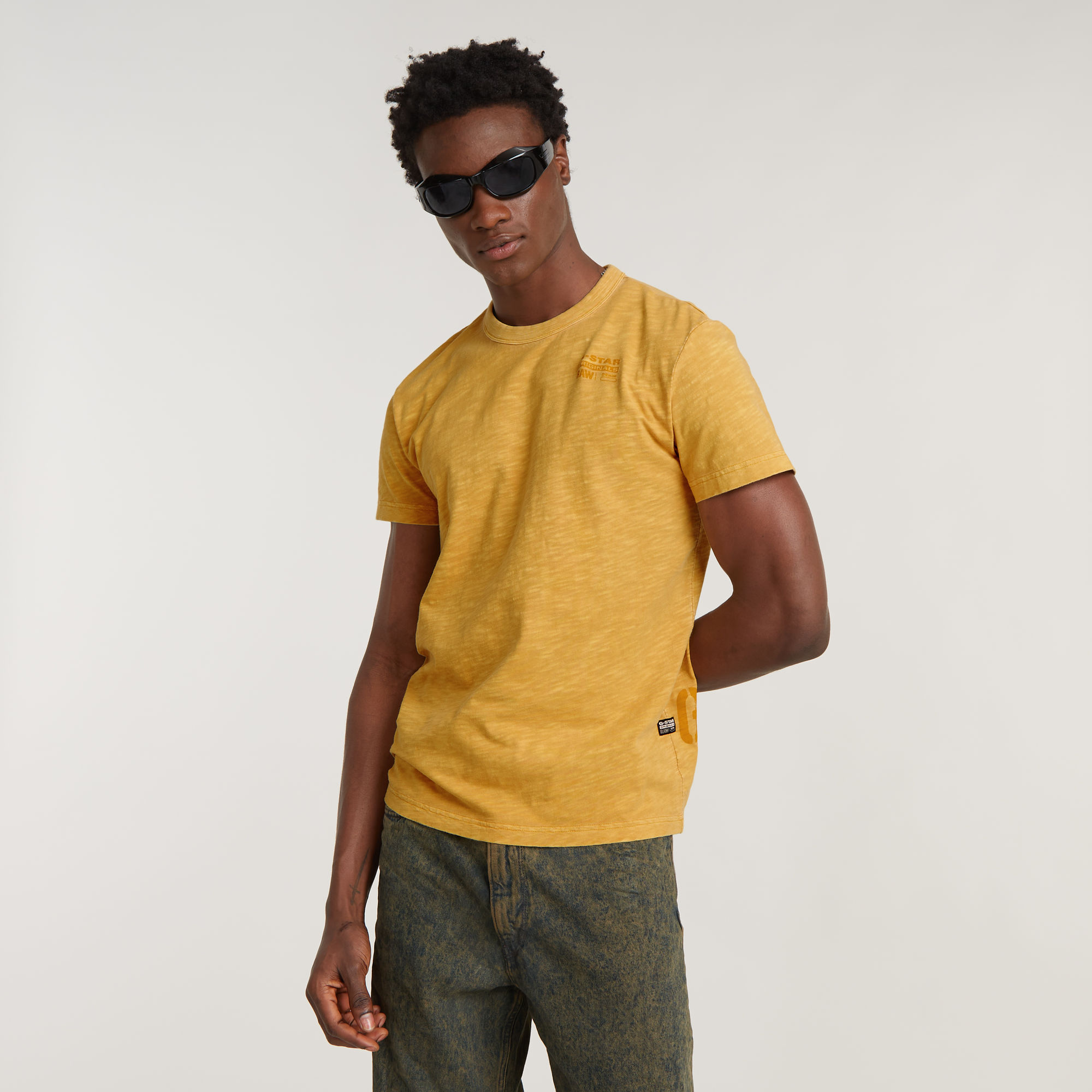 

Musa Stencil Pigment Dye T-Shirt - Geel - Heren