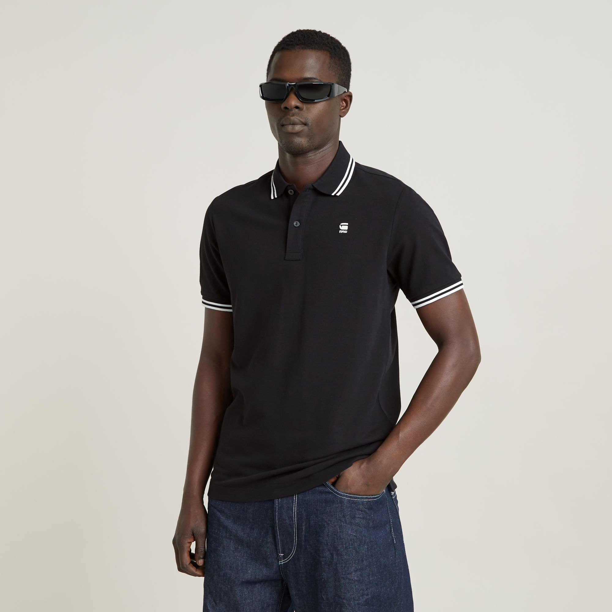 

Dunda Slim Stripe Polo - Black - Men