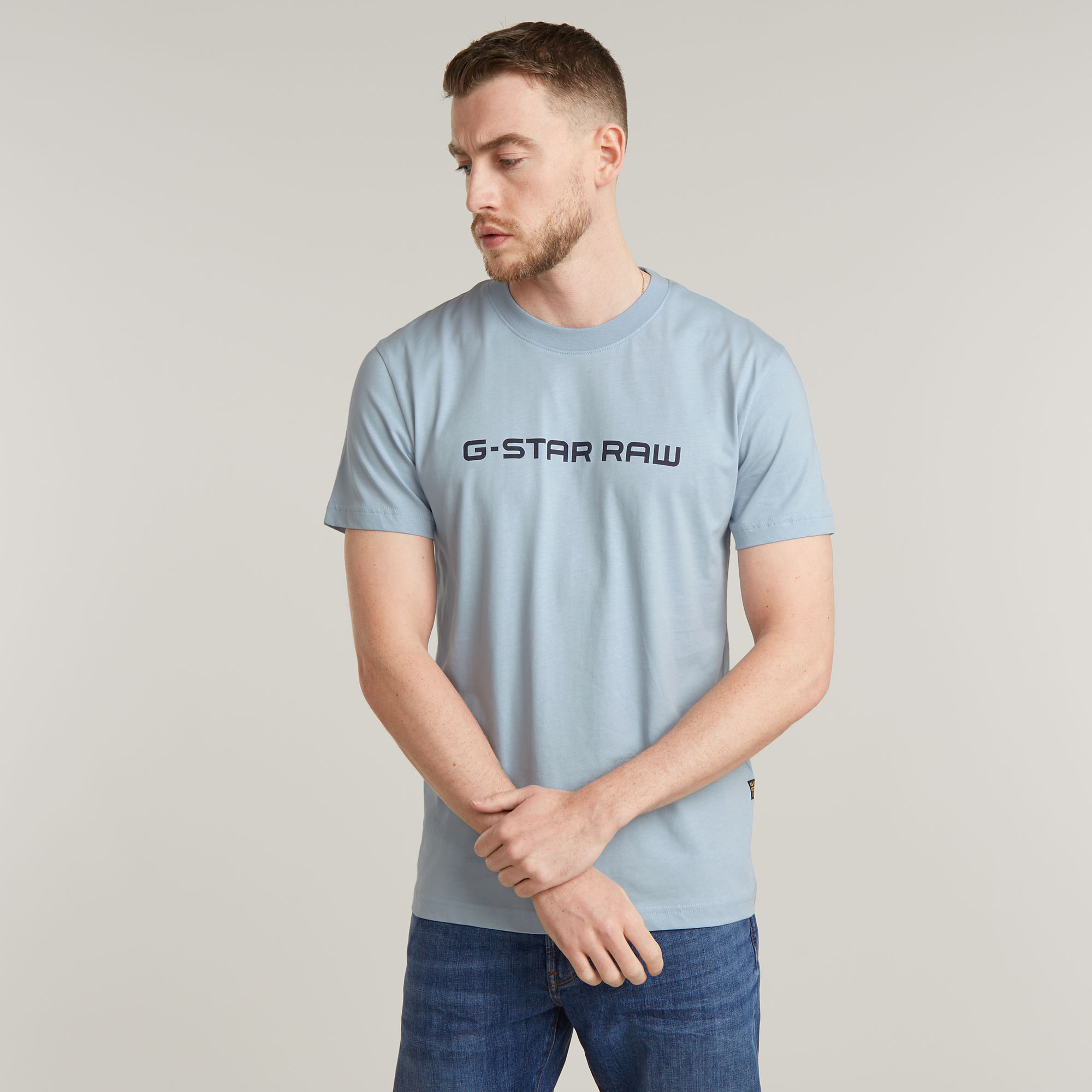 

Corporate Script Logo T-Shirt - Light blue - Men