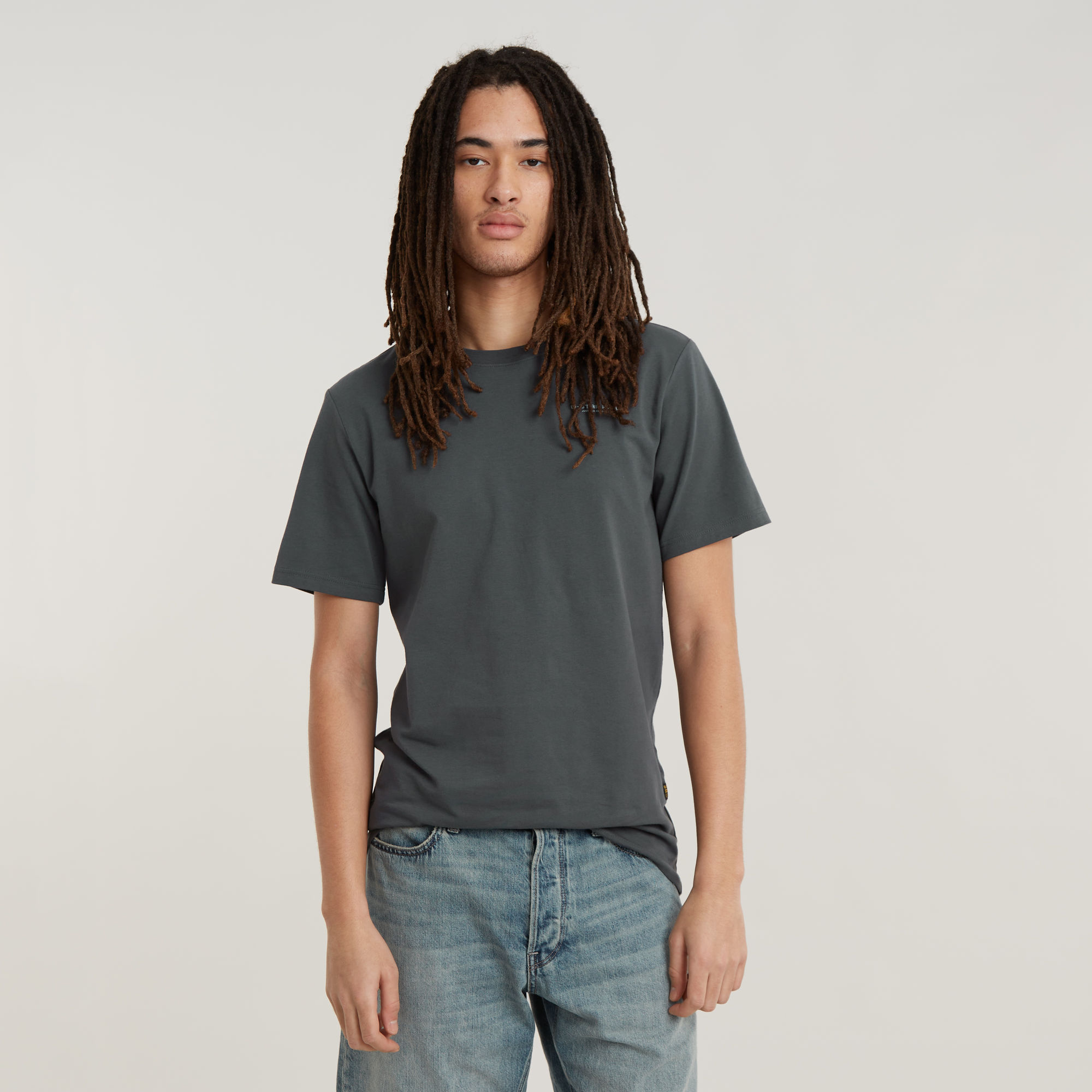 

Slim Base T-Shirt - Grey - Men