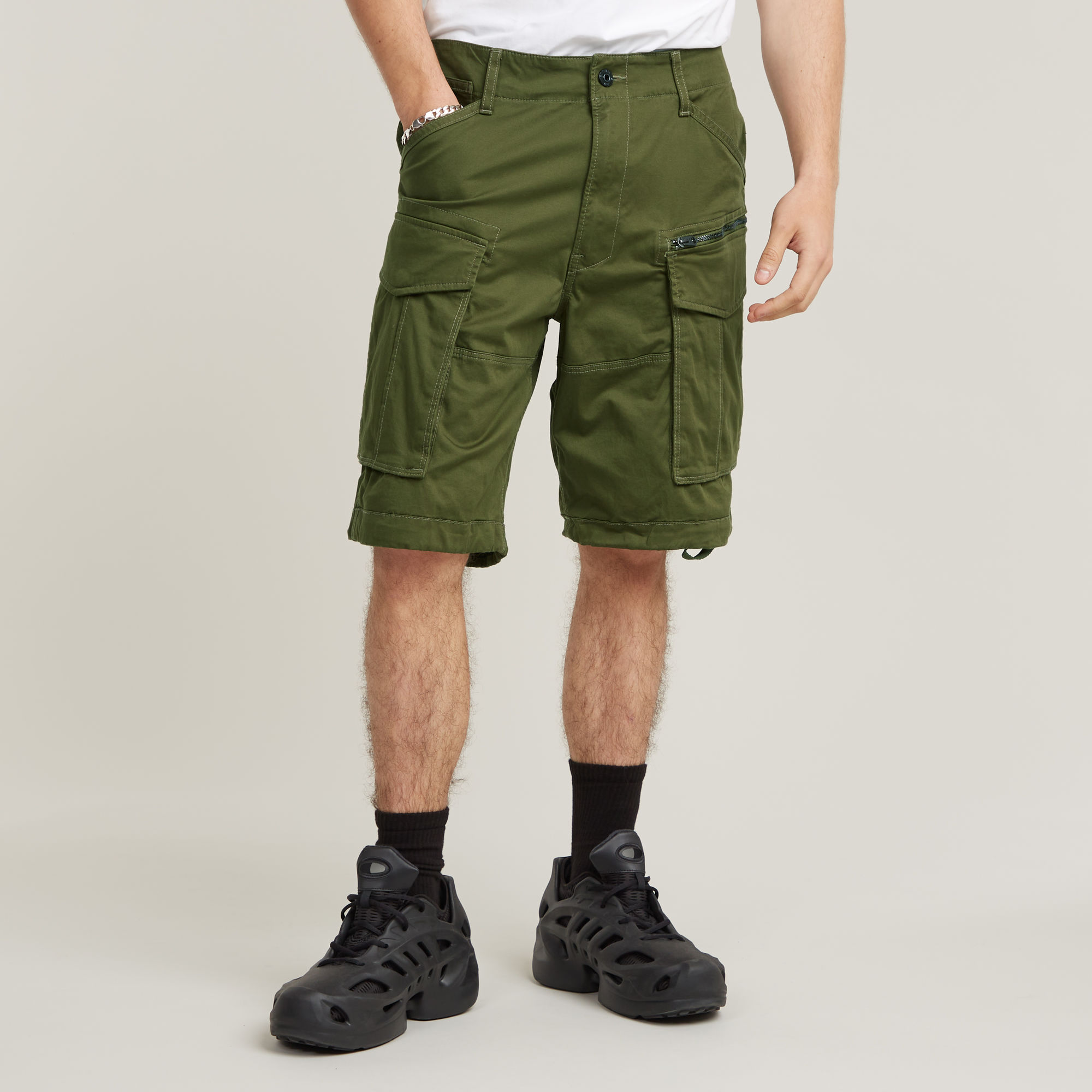 

Rovic Zip Relaxed Shorts - Green - Men