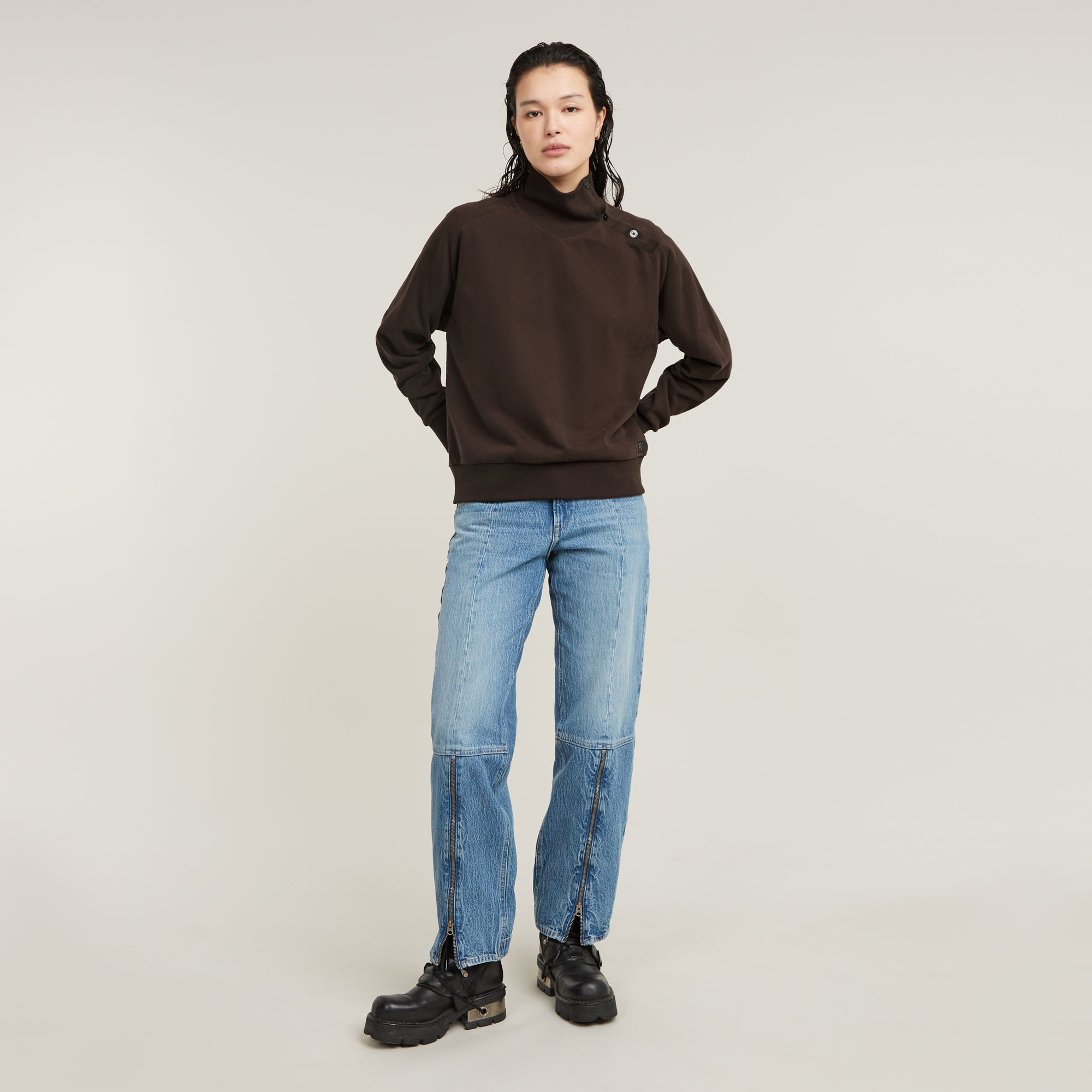 G-Star RAW Asymmetric Button Mock Sweater Bruin Dames