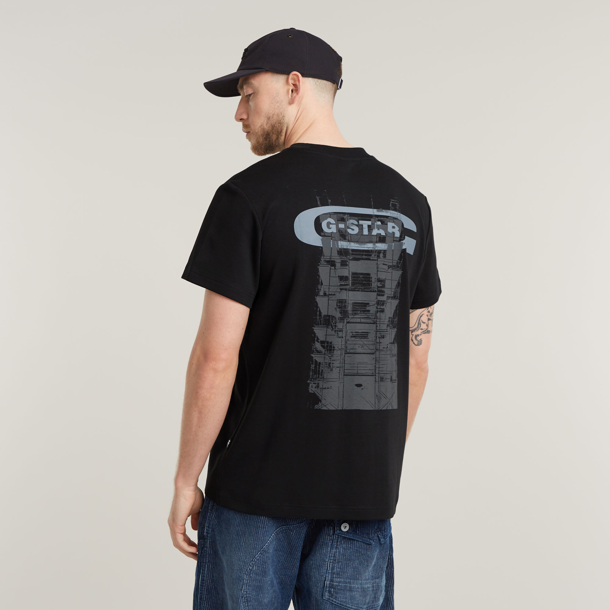 

Scaffolding Back Graphic T-Shirt - Black - Men