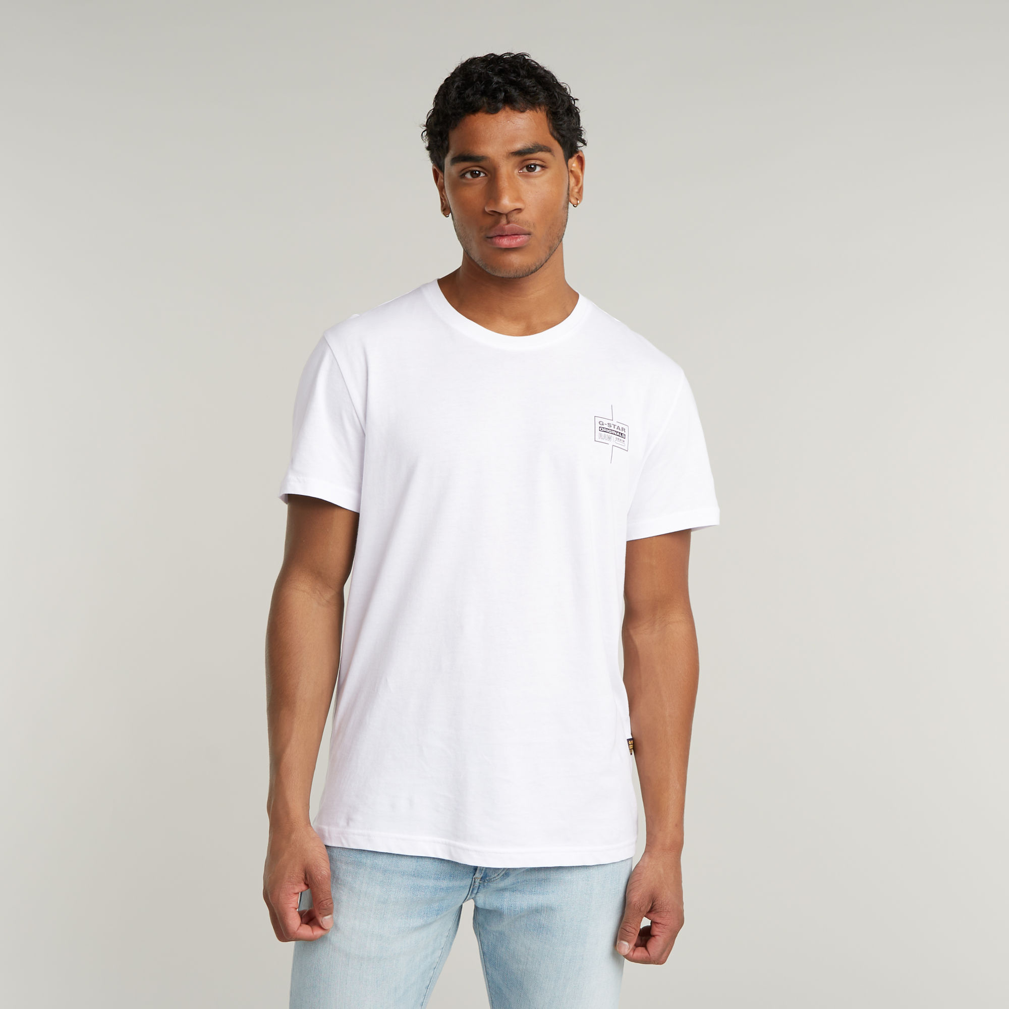 

Chest Logo Regular T-Shirt - White - Men