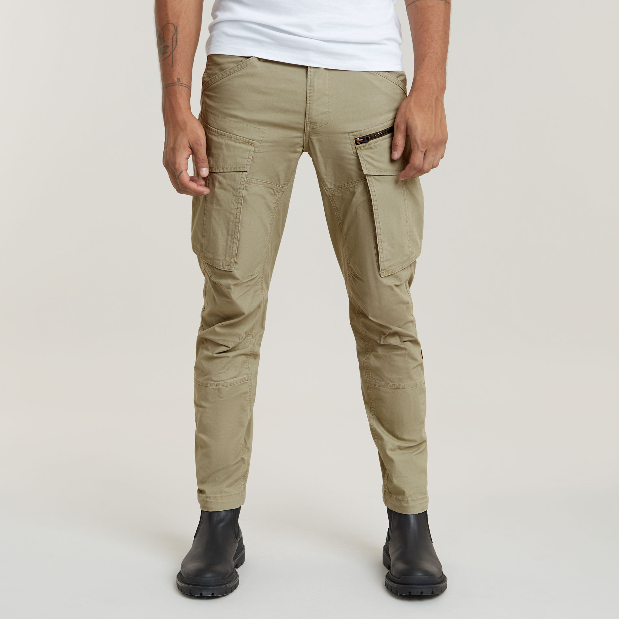 

Rovic Zip 3D Regular Tapered Pants - Green - Men