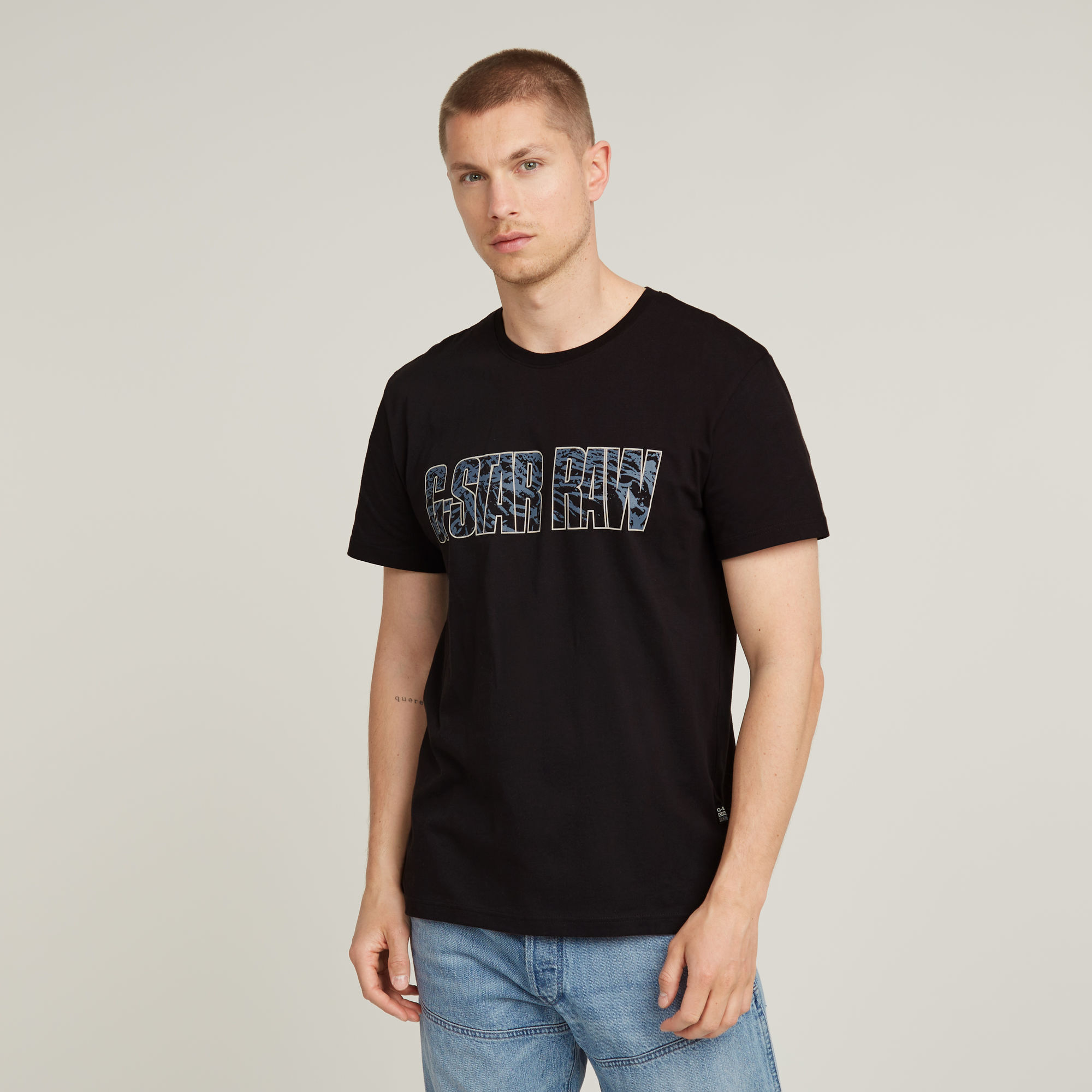 

Chain Logo T-Shirt - Black - Men