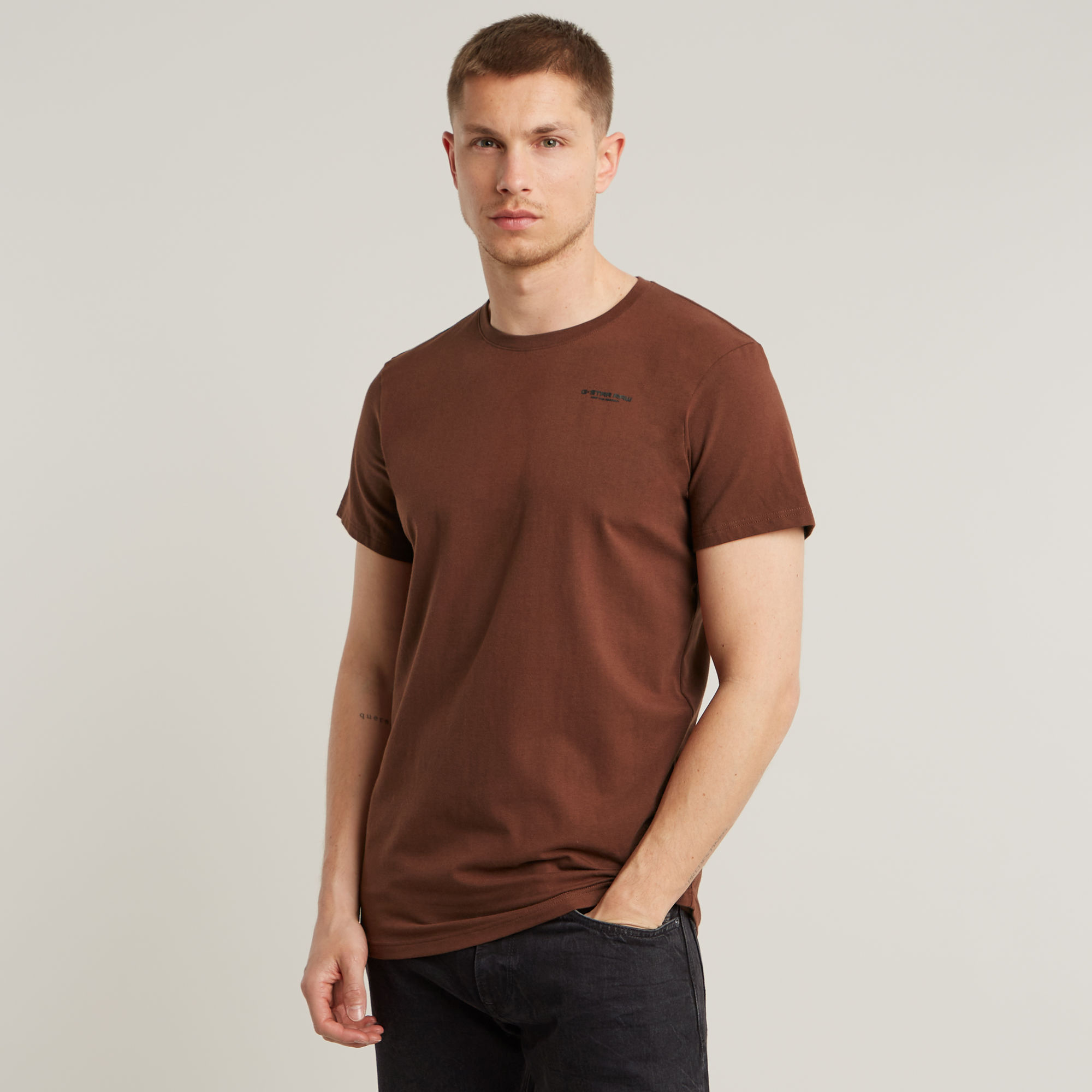 

Slim Base T-Shirt - Brown - Men